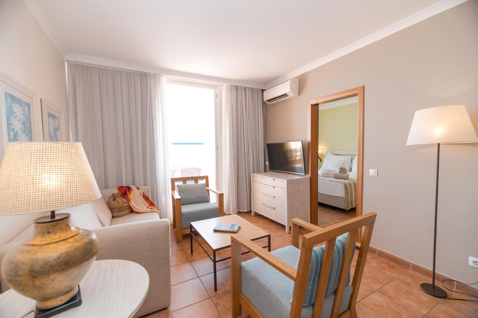 Suite Tripla com Vista Mar