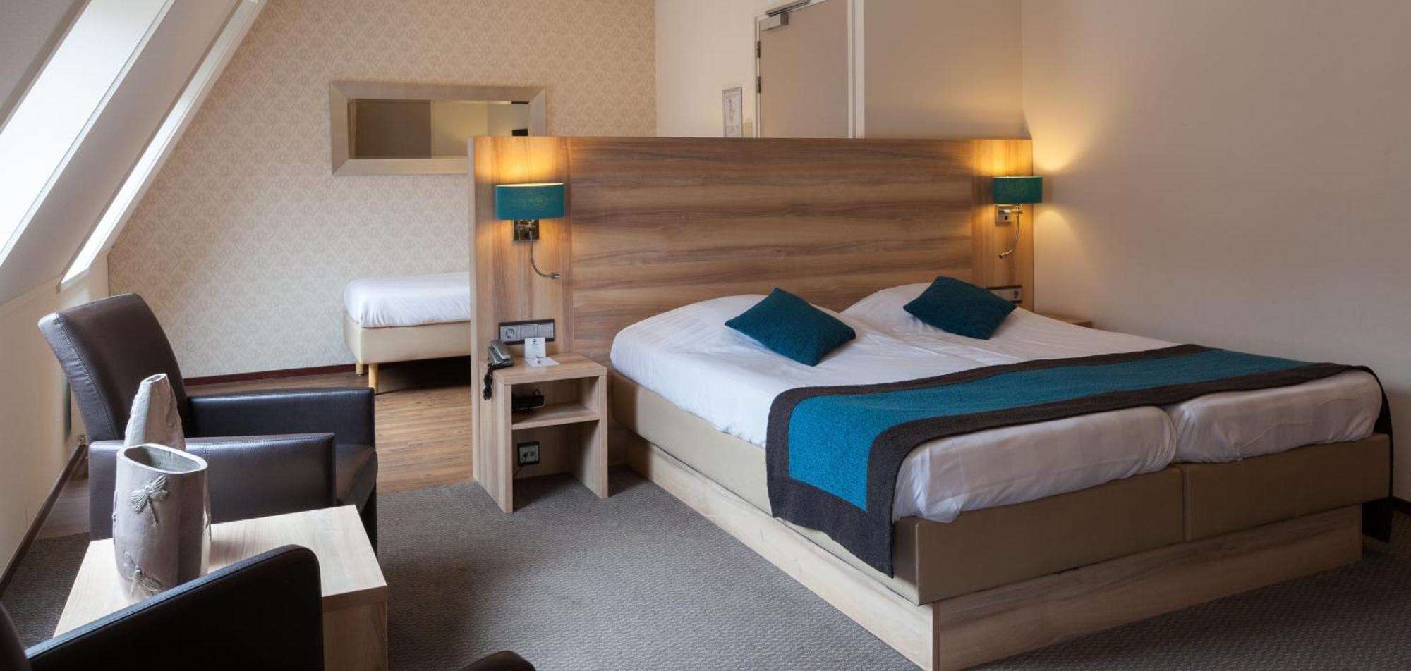 Triple Room - Non-Smoking,1690931601:JPEG