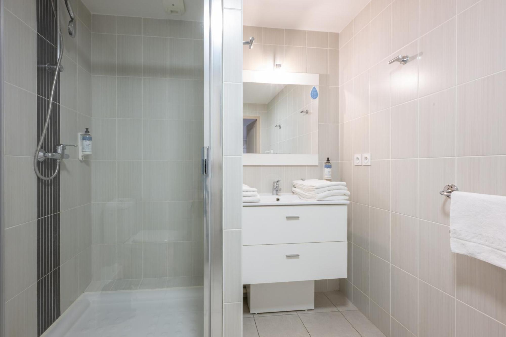 One-Bedroom Apartment,1690958981:JPEG