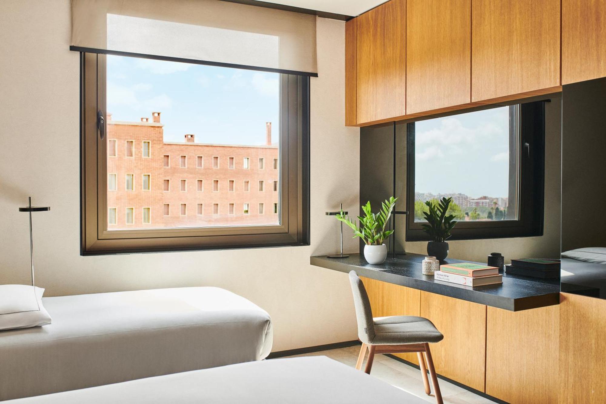 King Room with Extra Bed
