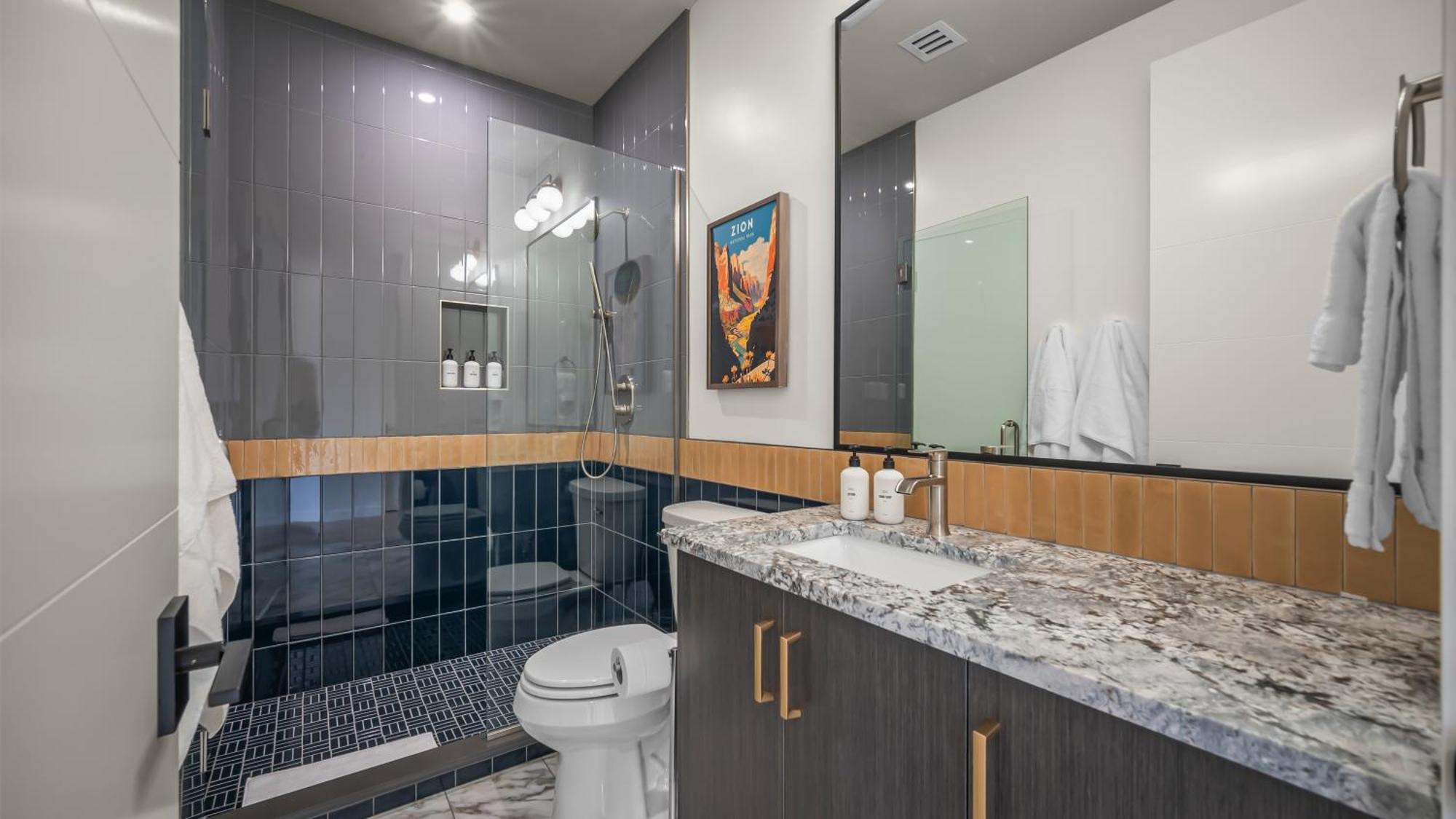Luxury Villa 2 Bed 2 Bath