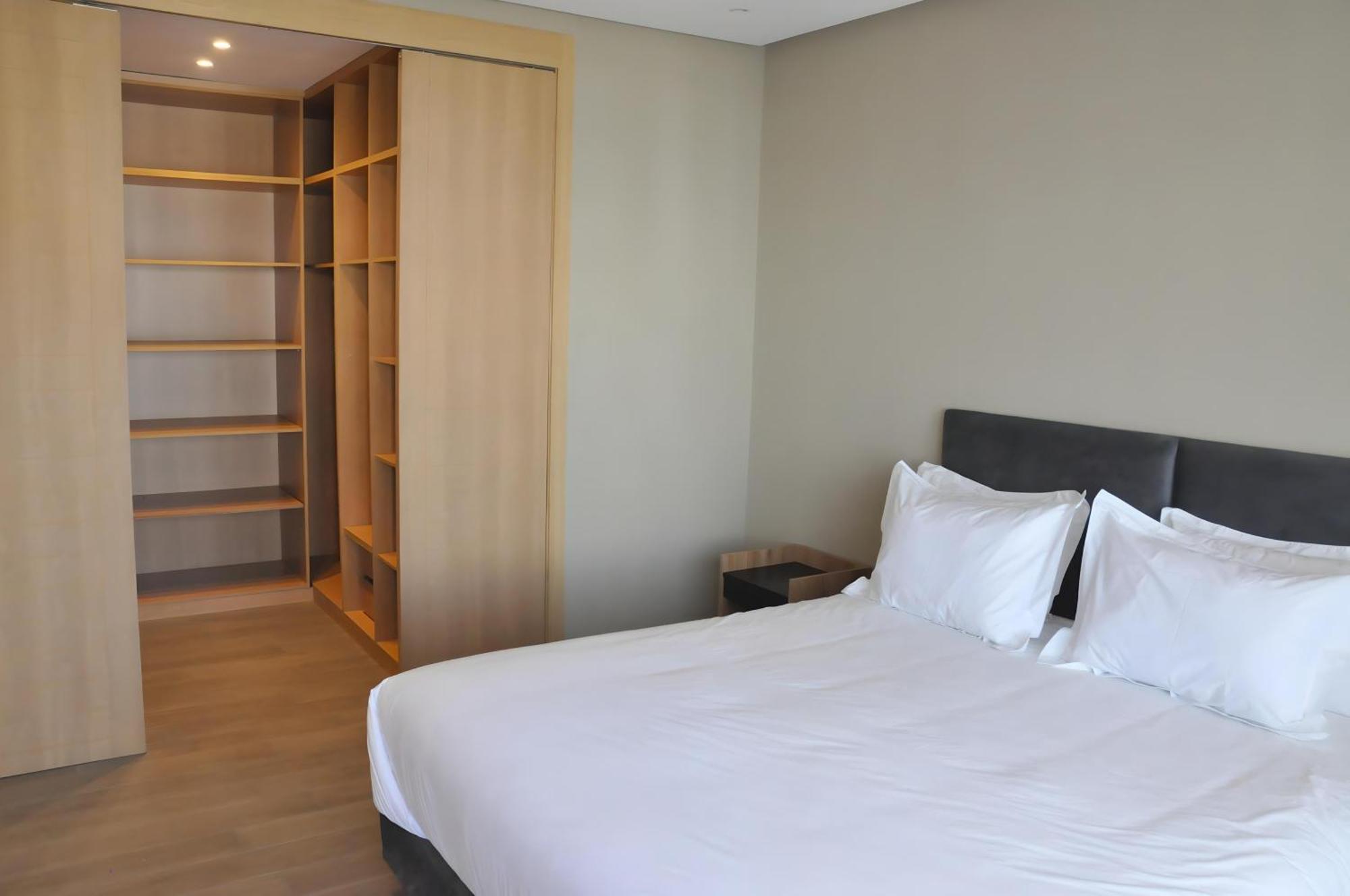 Apartamento com 3 Quartos