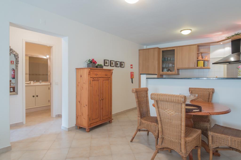 Apartamento com 1 Quarto
