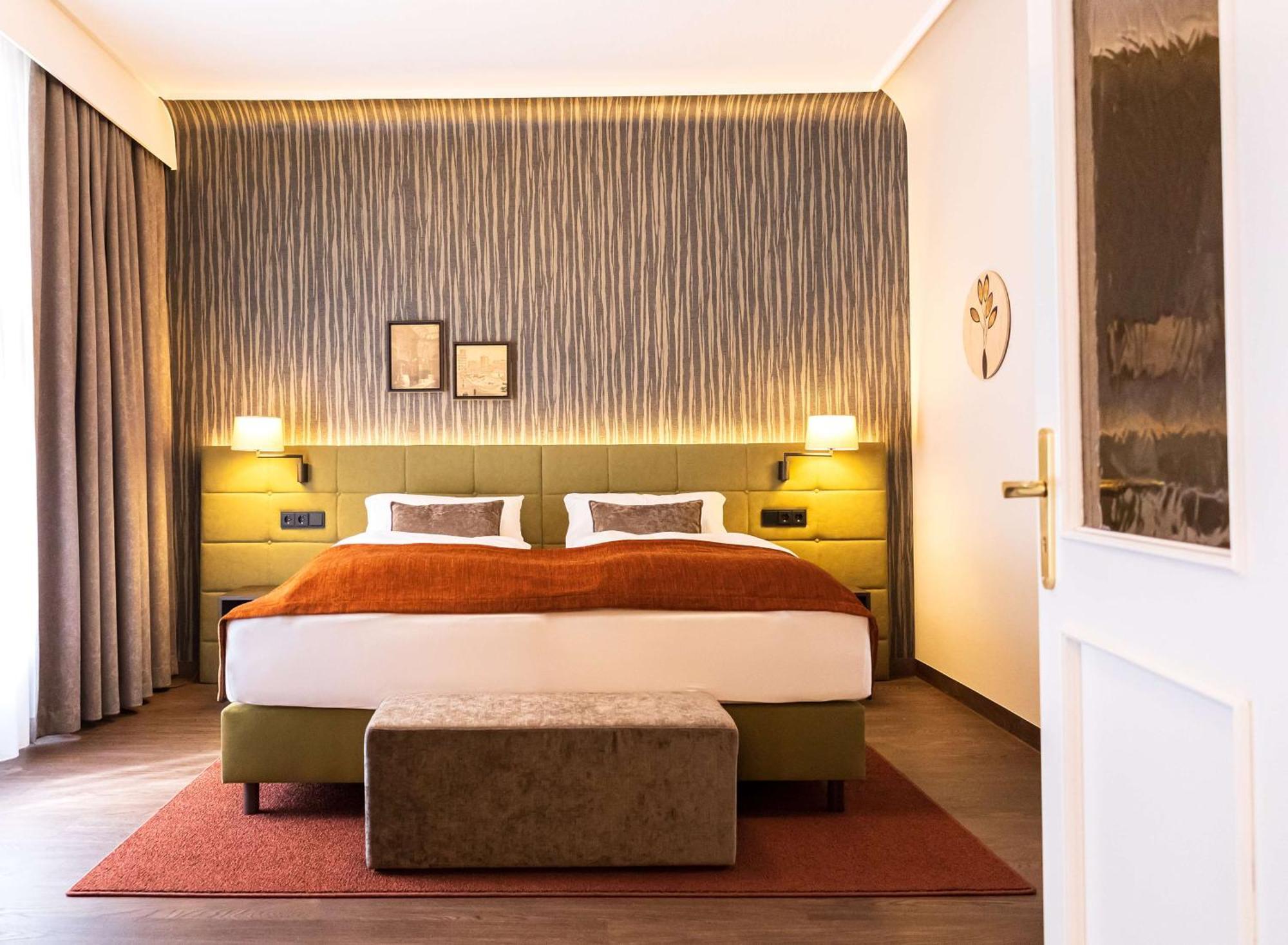 One-Bedroom Suite,1695317873:JPEG