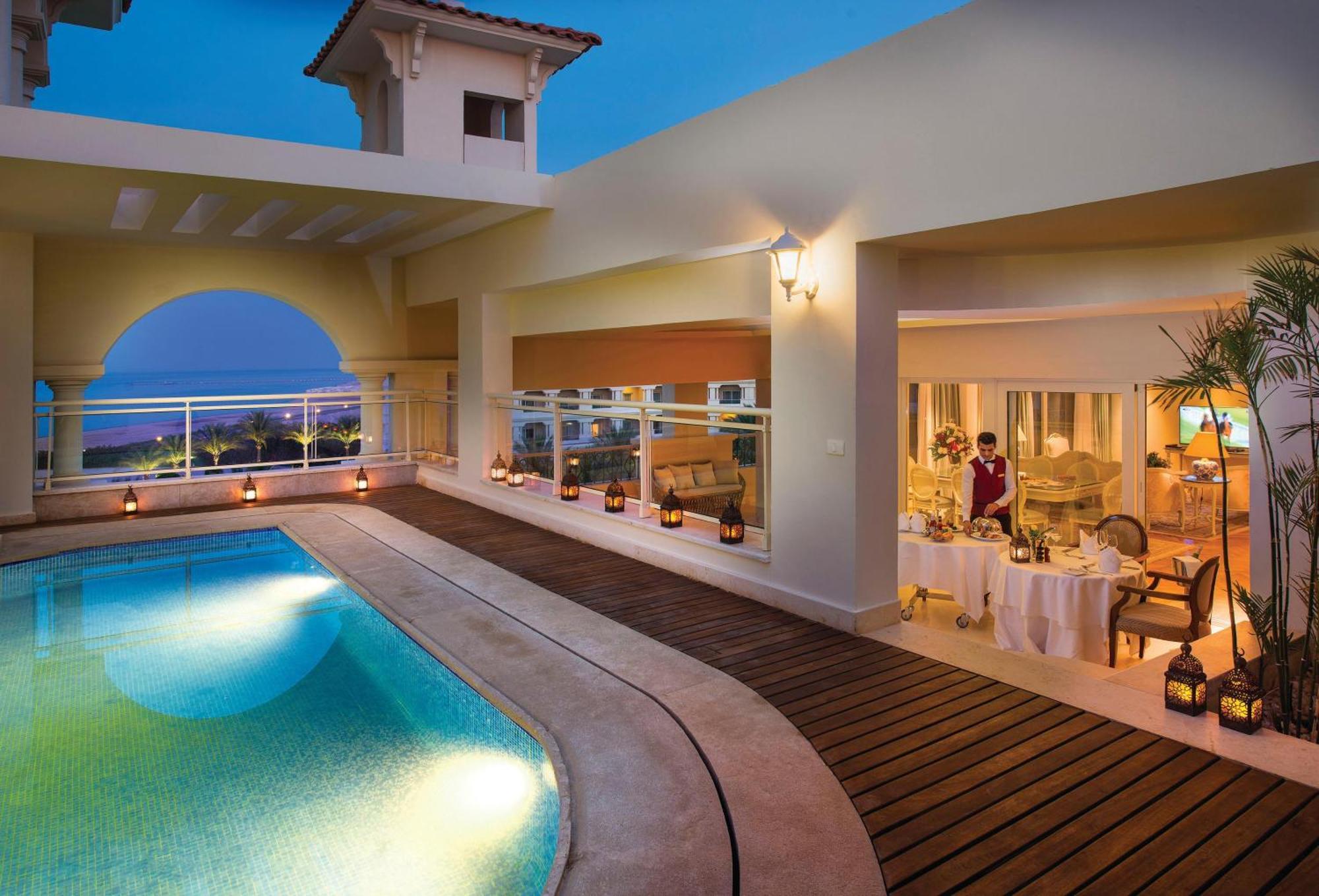 Grande Suite Royale avec Piscine Privée - Vue sur Mer