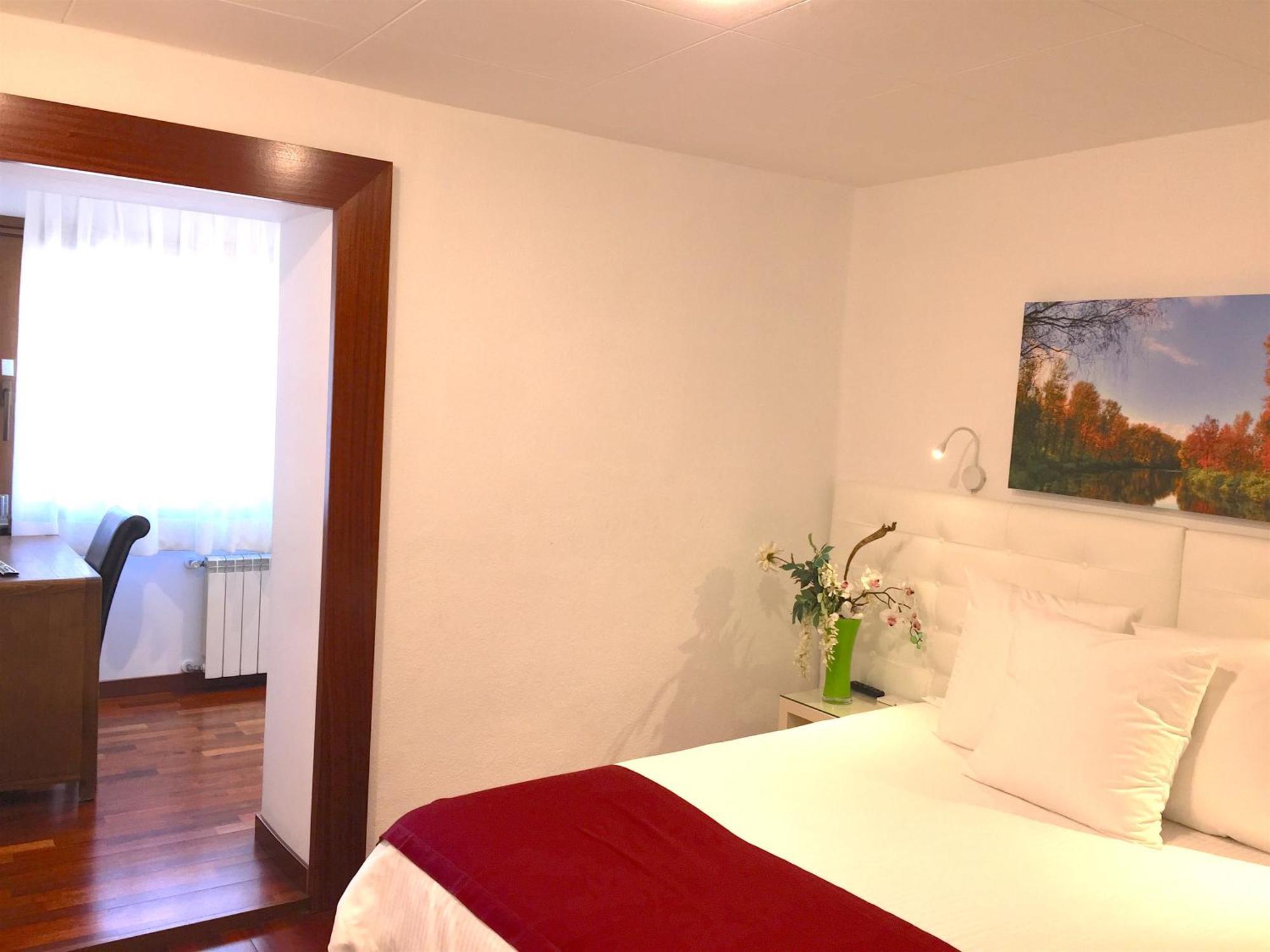 Comfort Double or Twin Room with Spa Access,1697787584:JPEG