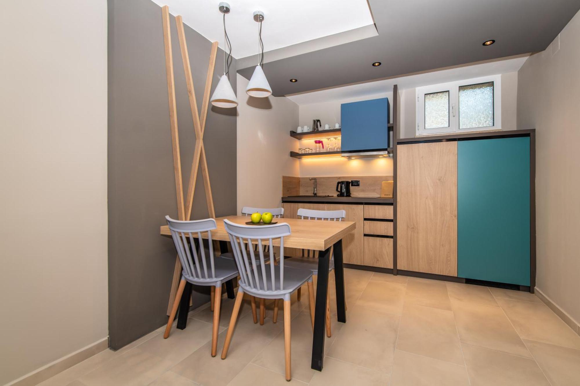 One-Bedroom Apartment with Balcony (4 Adults),1697804306:JPEG