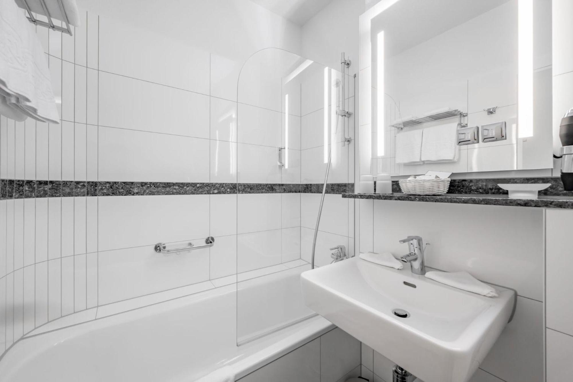 Comfort Double Room - partially with balcony