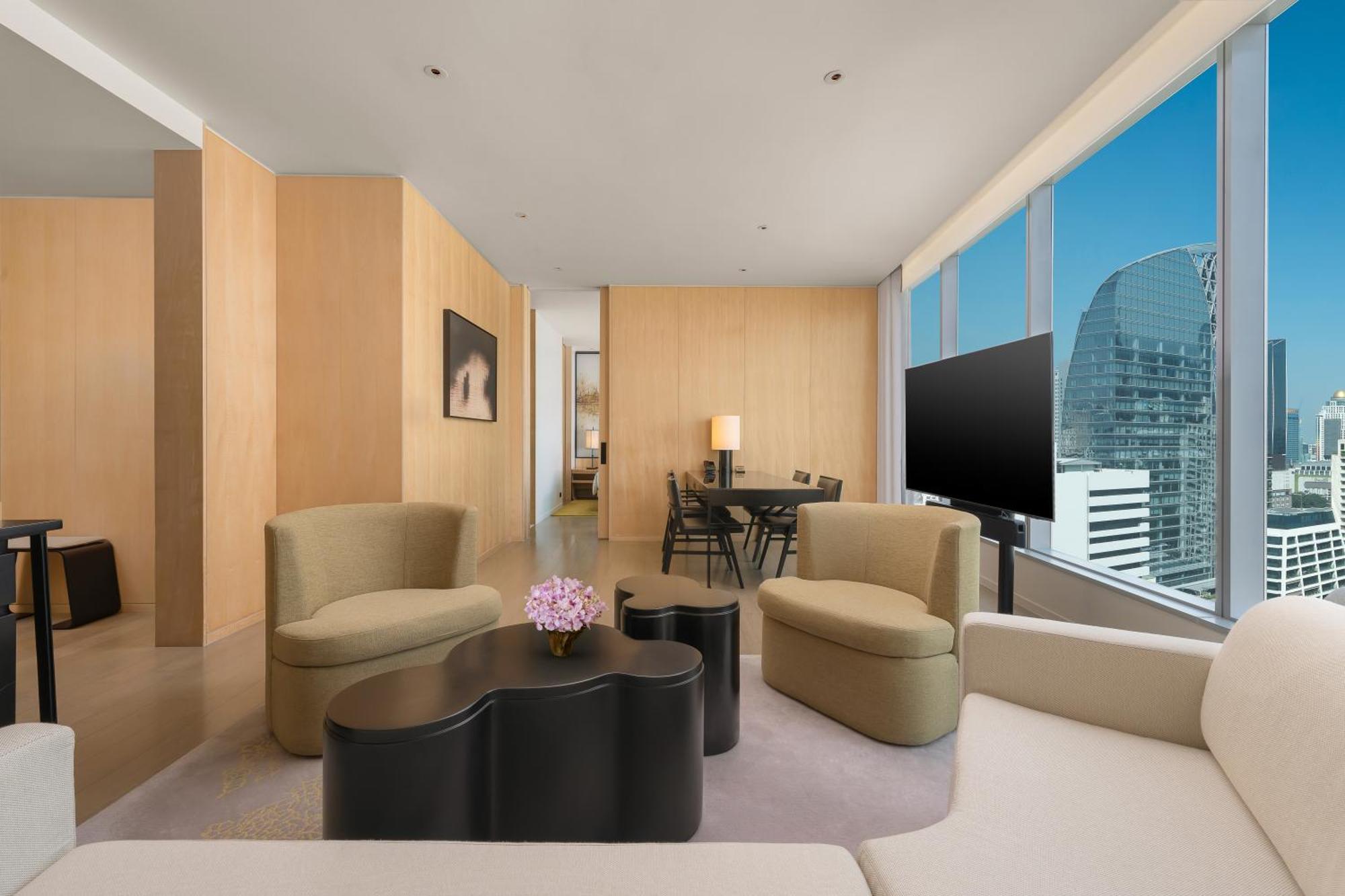 Park King Suite