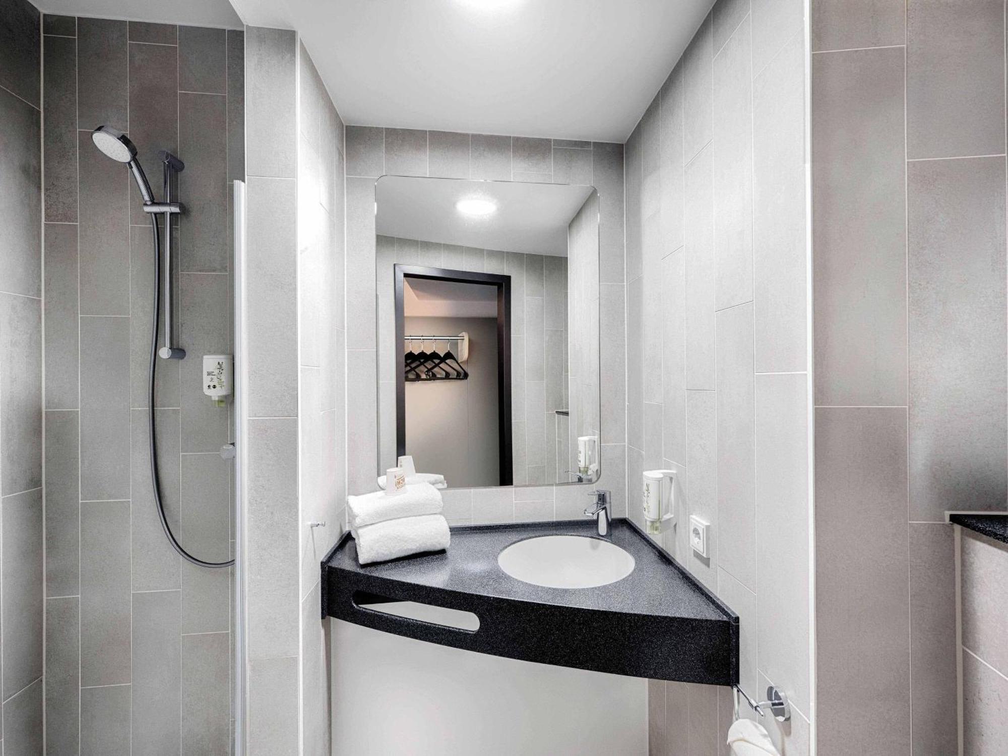 Quarto Twin