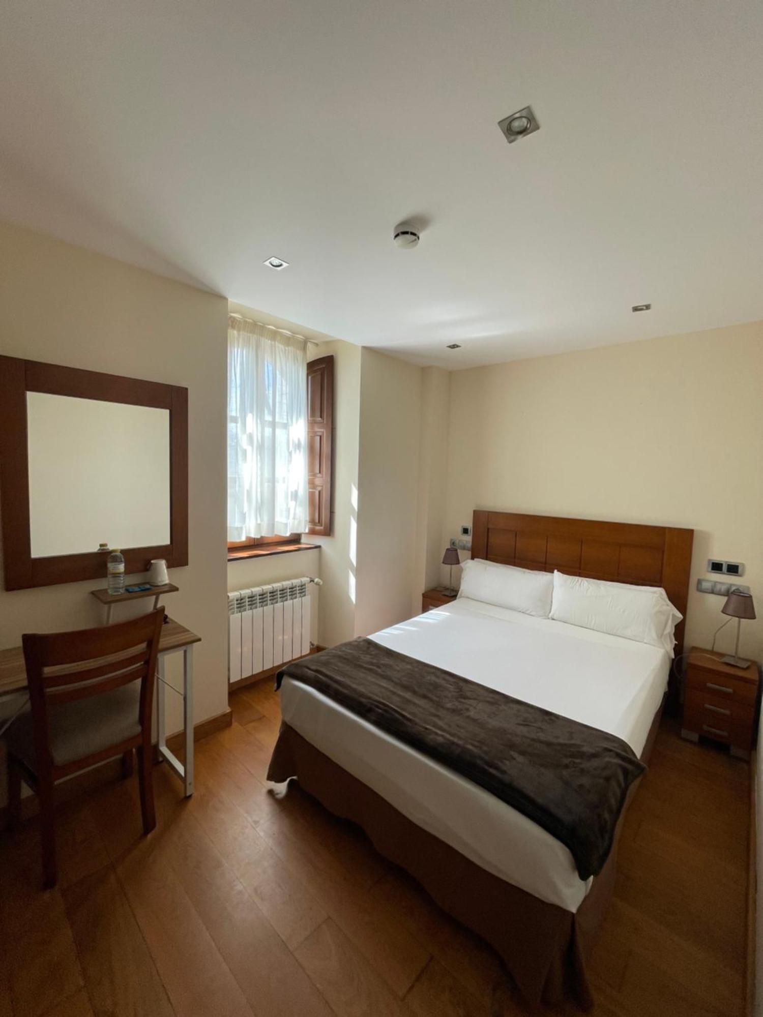 Habitación Individual Estándar con parking
