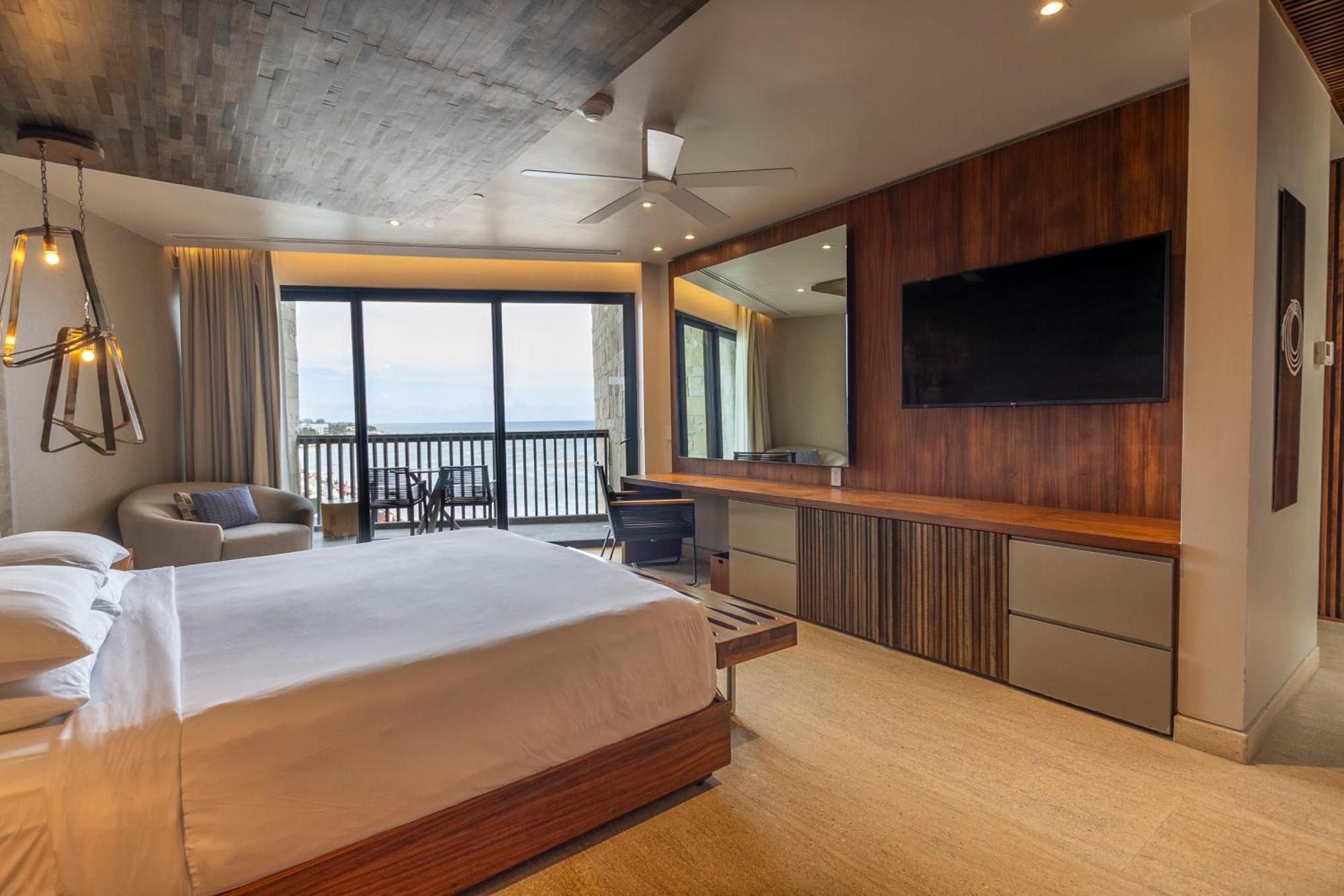 The Presidential Suite,1699026531:JPEG