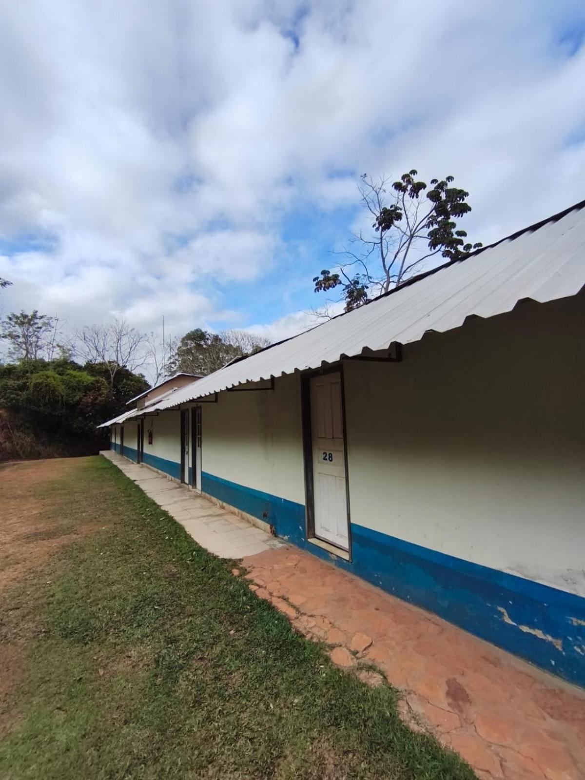 Quarto Triplo Básico