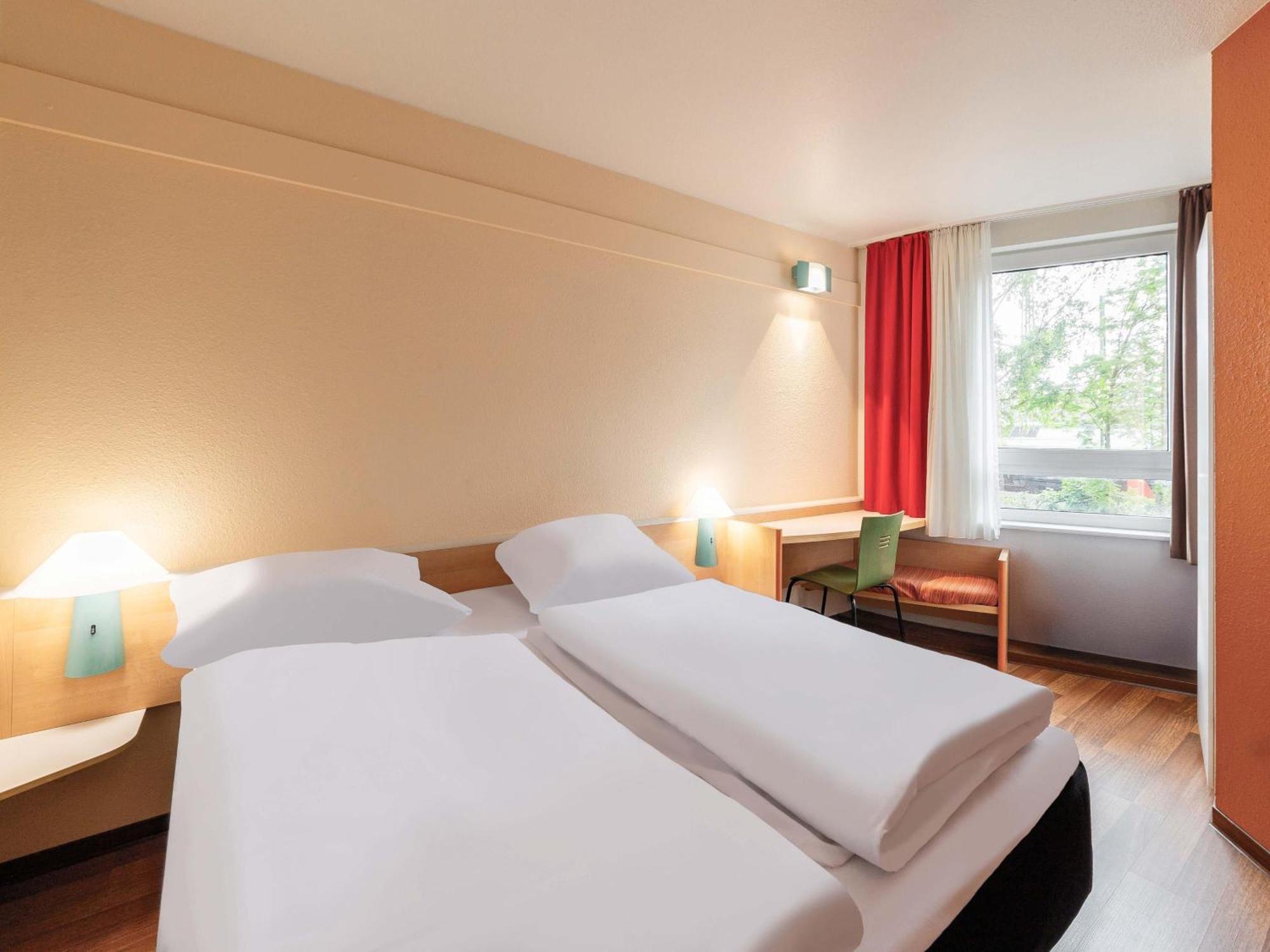 Standard Double Room,1703545766:JPEG