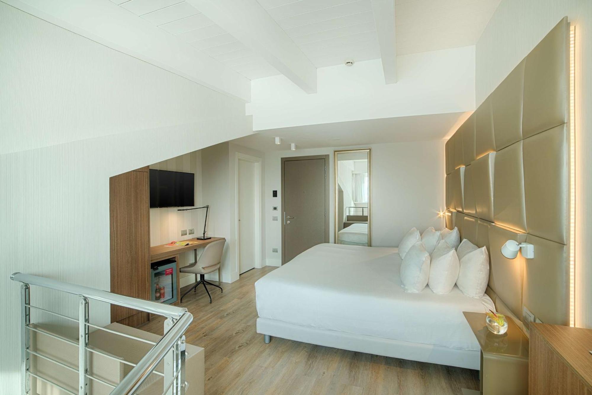 Suite Dúplex con cama supletoria (4 adultos)