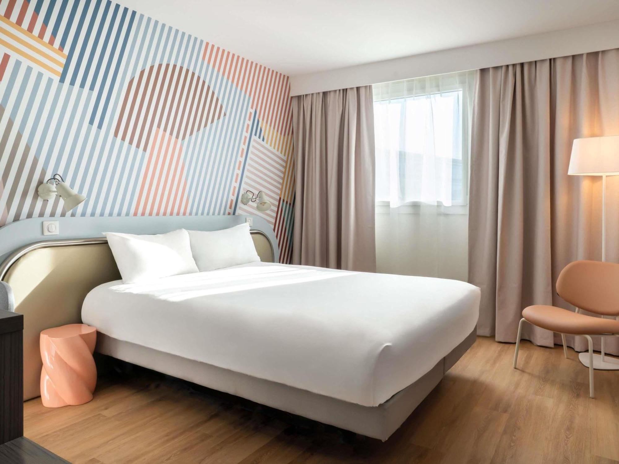 Chambre Double avec 1 Lit Simple