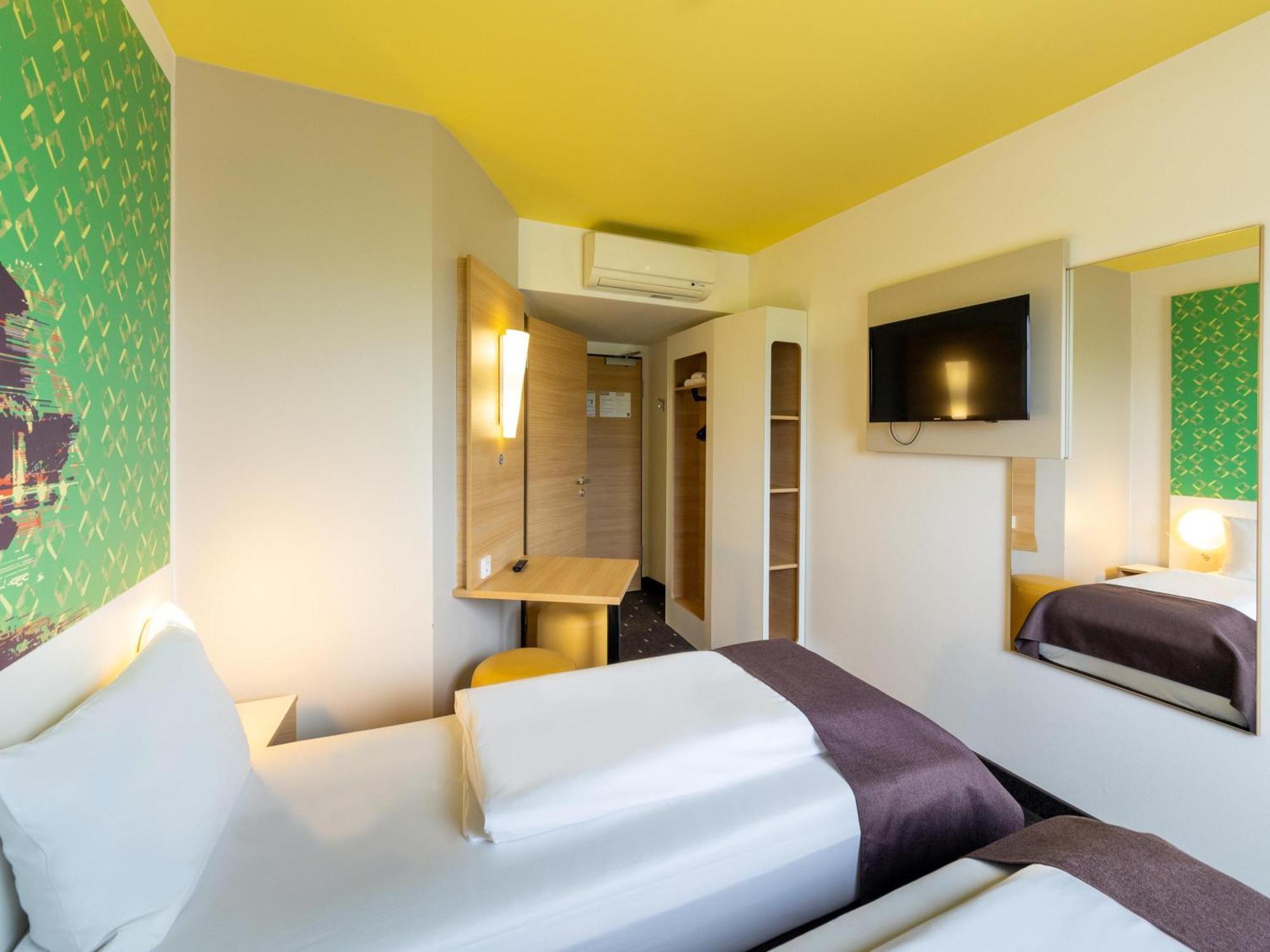 Double Room,1705577272:JPEG