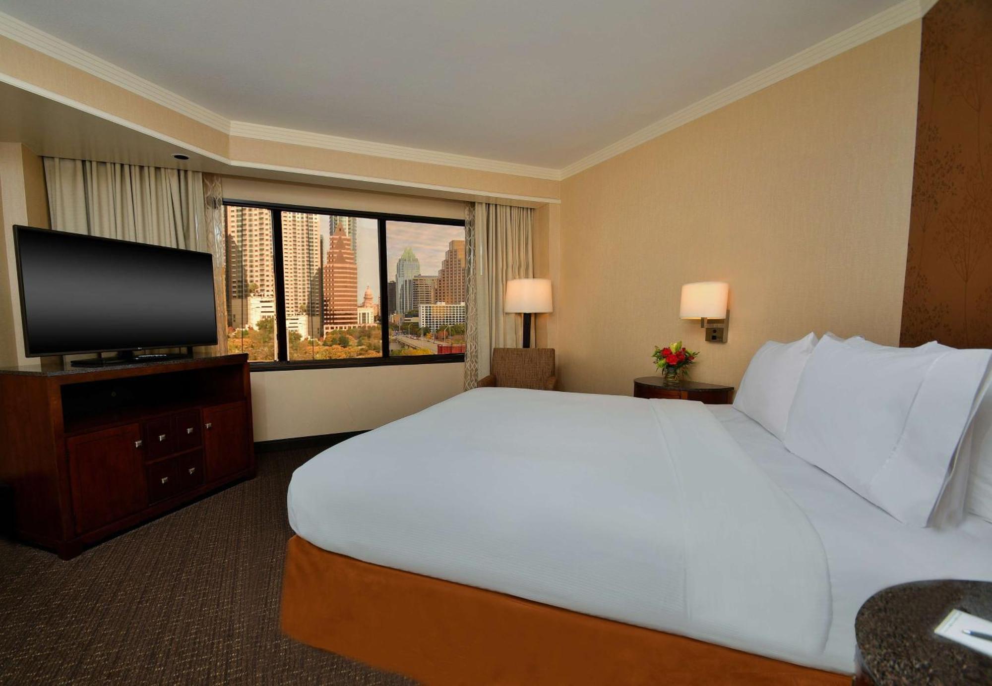 Premium King Suite City View Non-Smoking