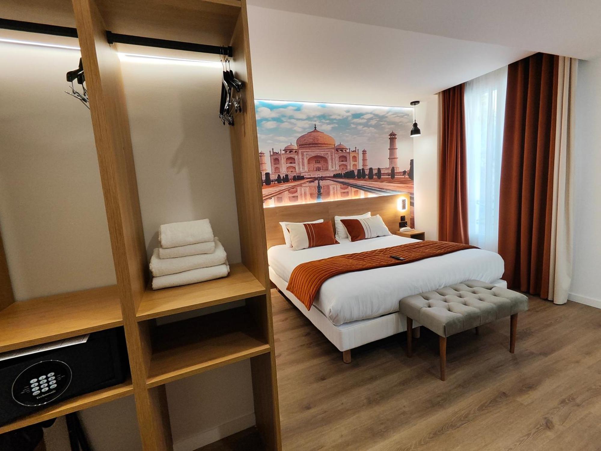 Quarto Duplo Deluxe