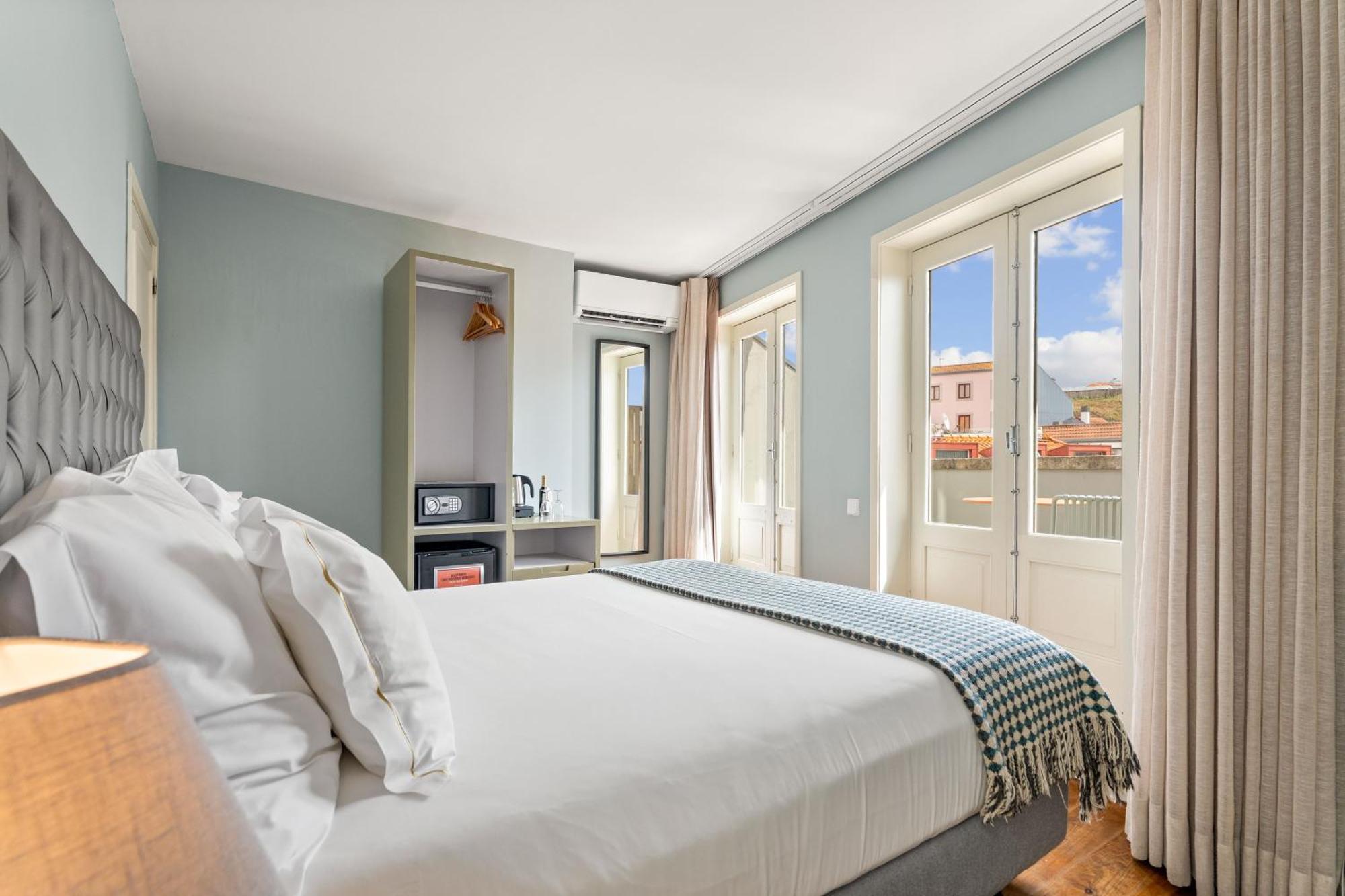 Double Room with Balcony,1706841105:JPEG