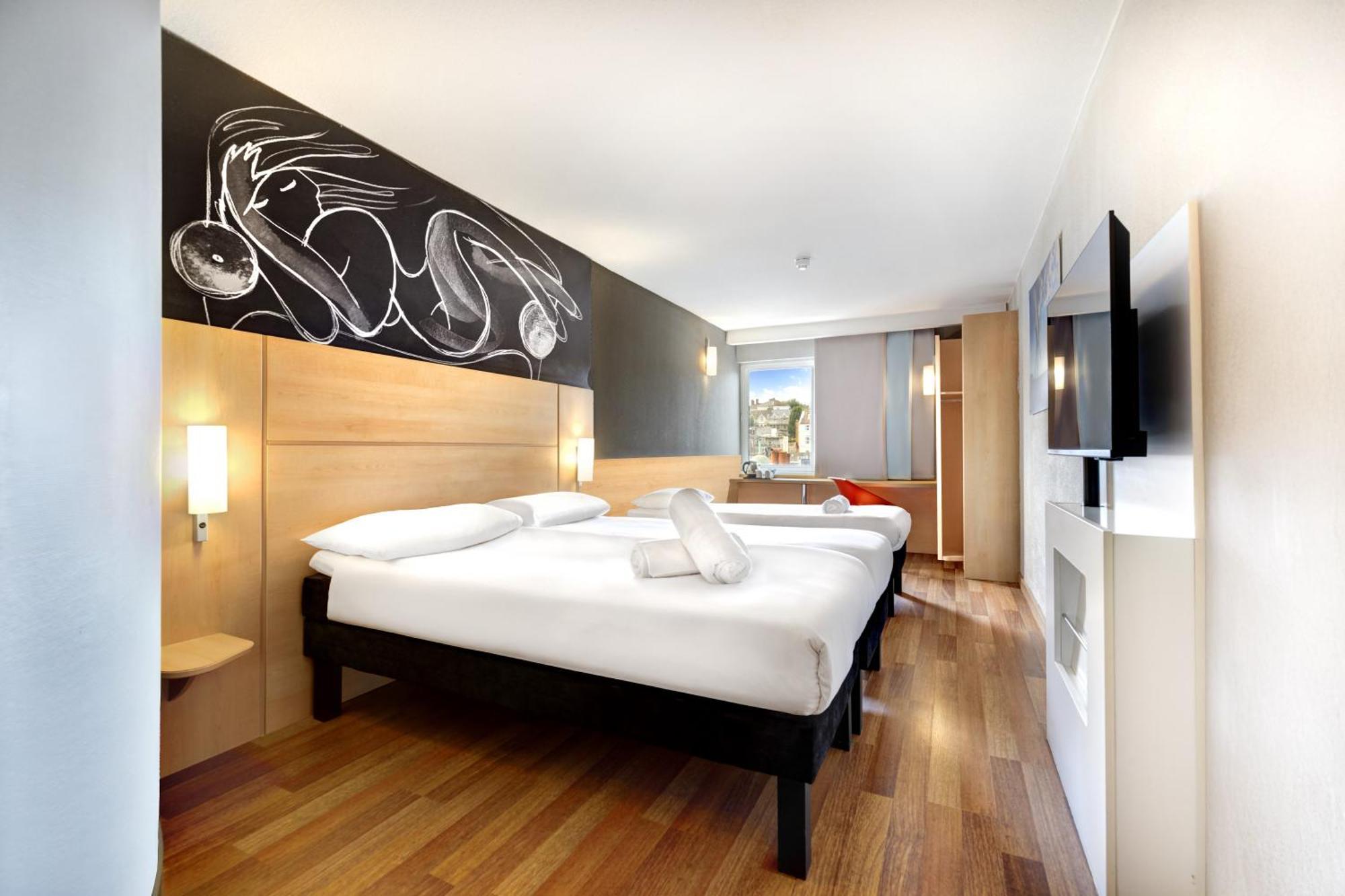 Habitación Estándar con 3 camas individuales