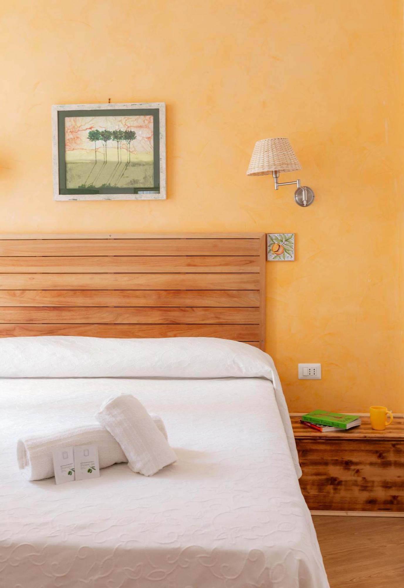 Quarto Duplo com Casa de Banho Privativa