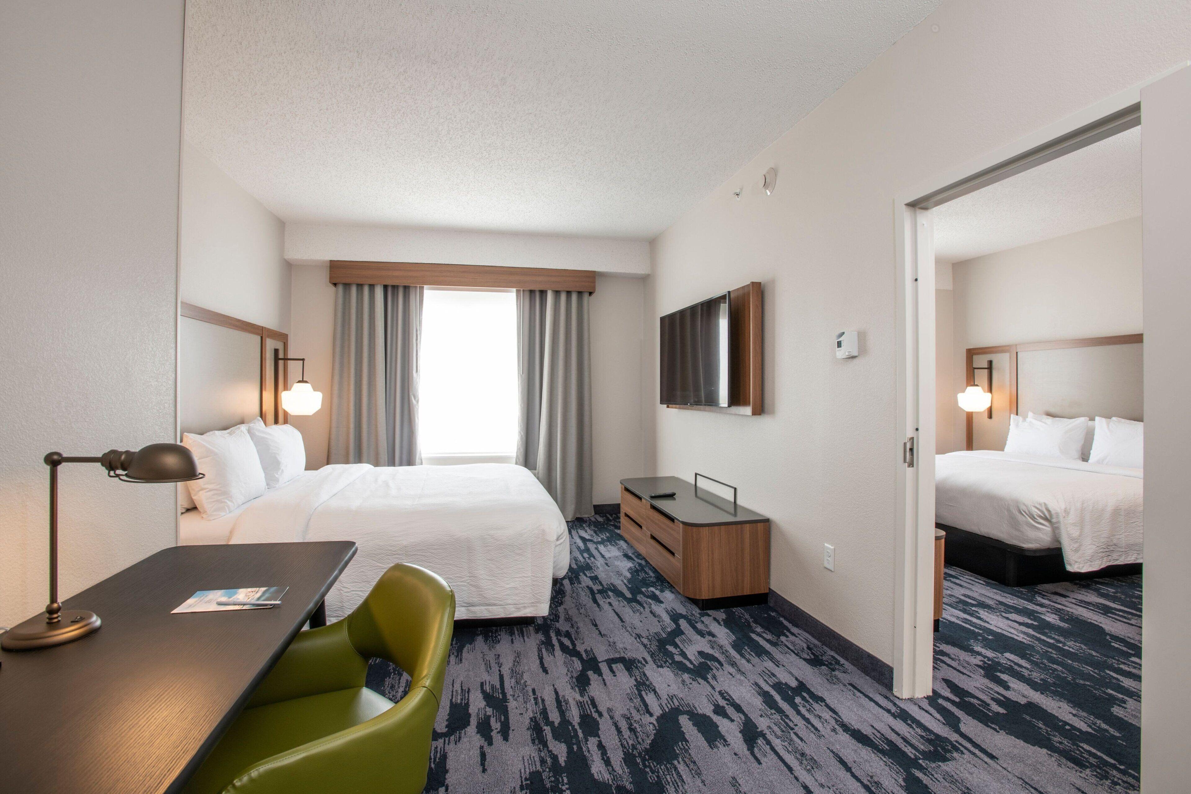Two-Bedroom King Suite with Two King Beds, River View and Sofa Bed