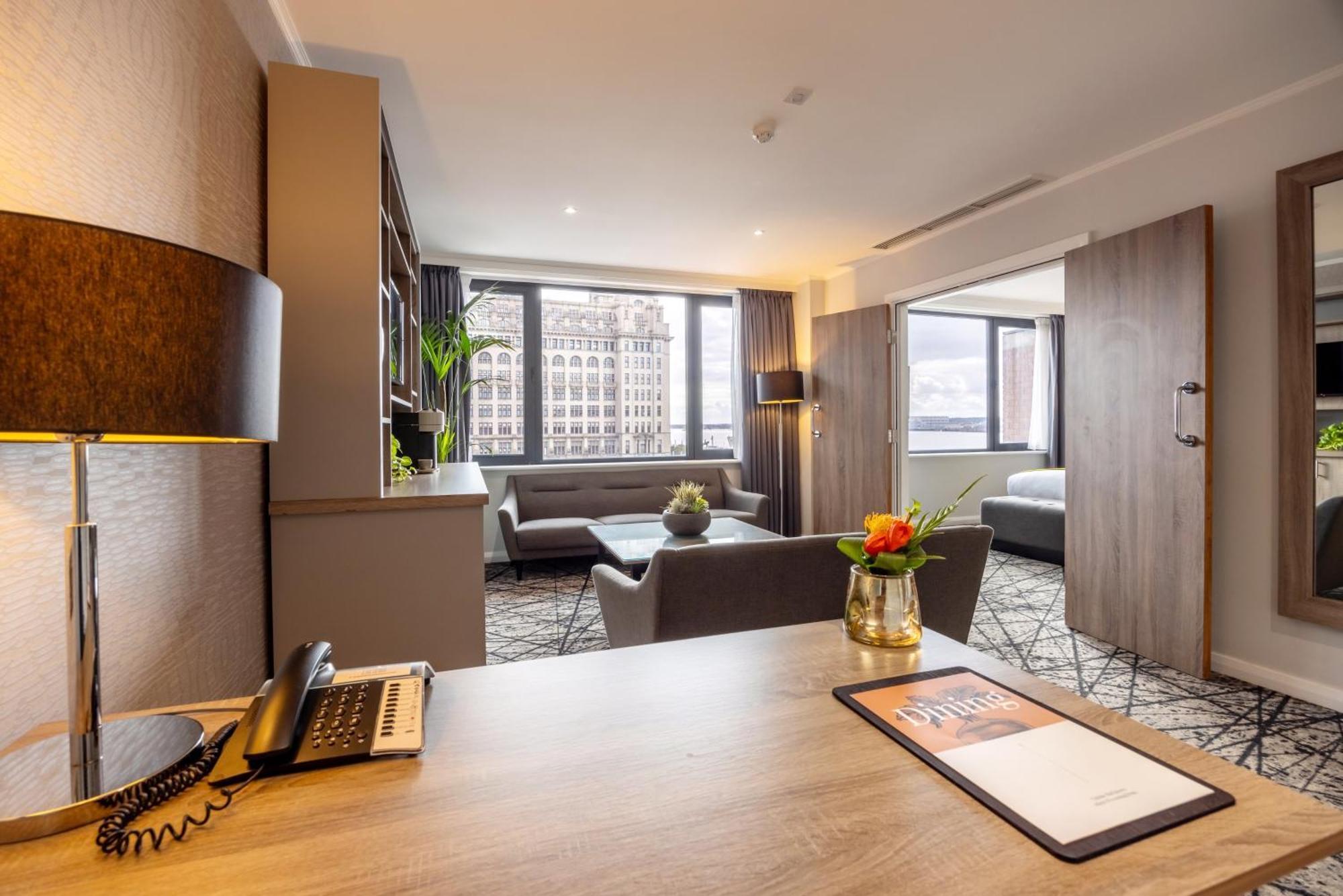 Suite mit 1 Schlafzimmer und Blick aufs Wasser