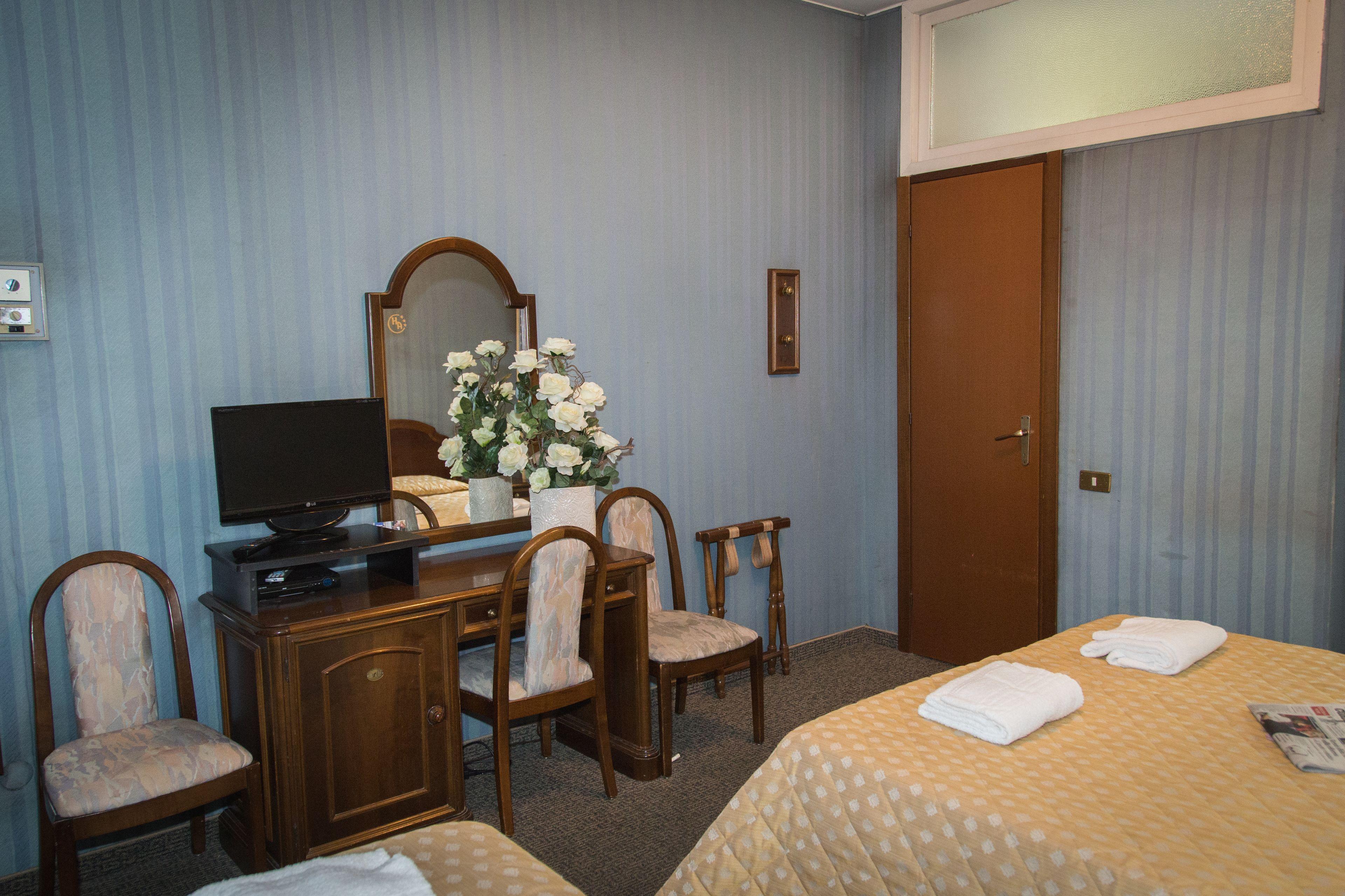 Dreibettzimmer