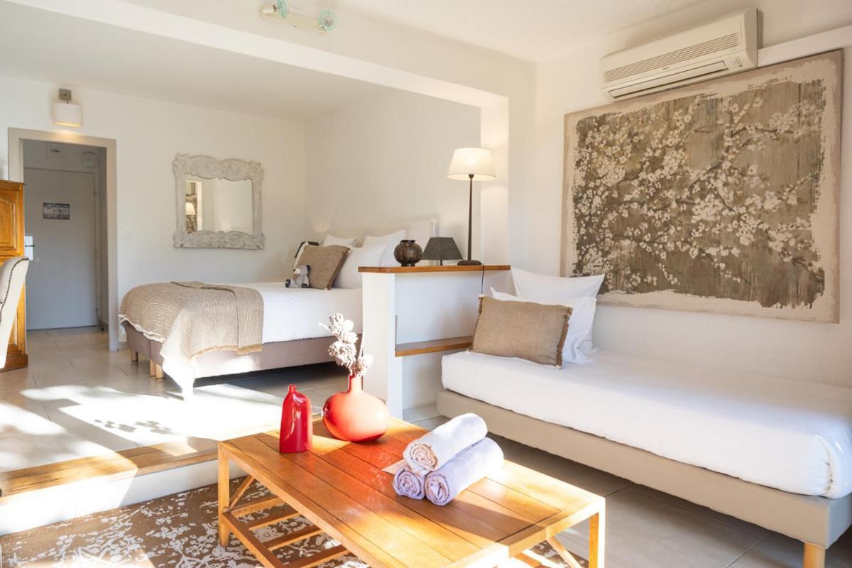 Triple Room,1710008243:JPEG