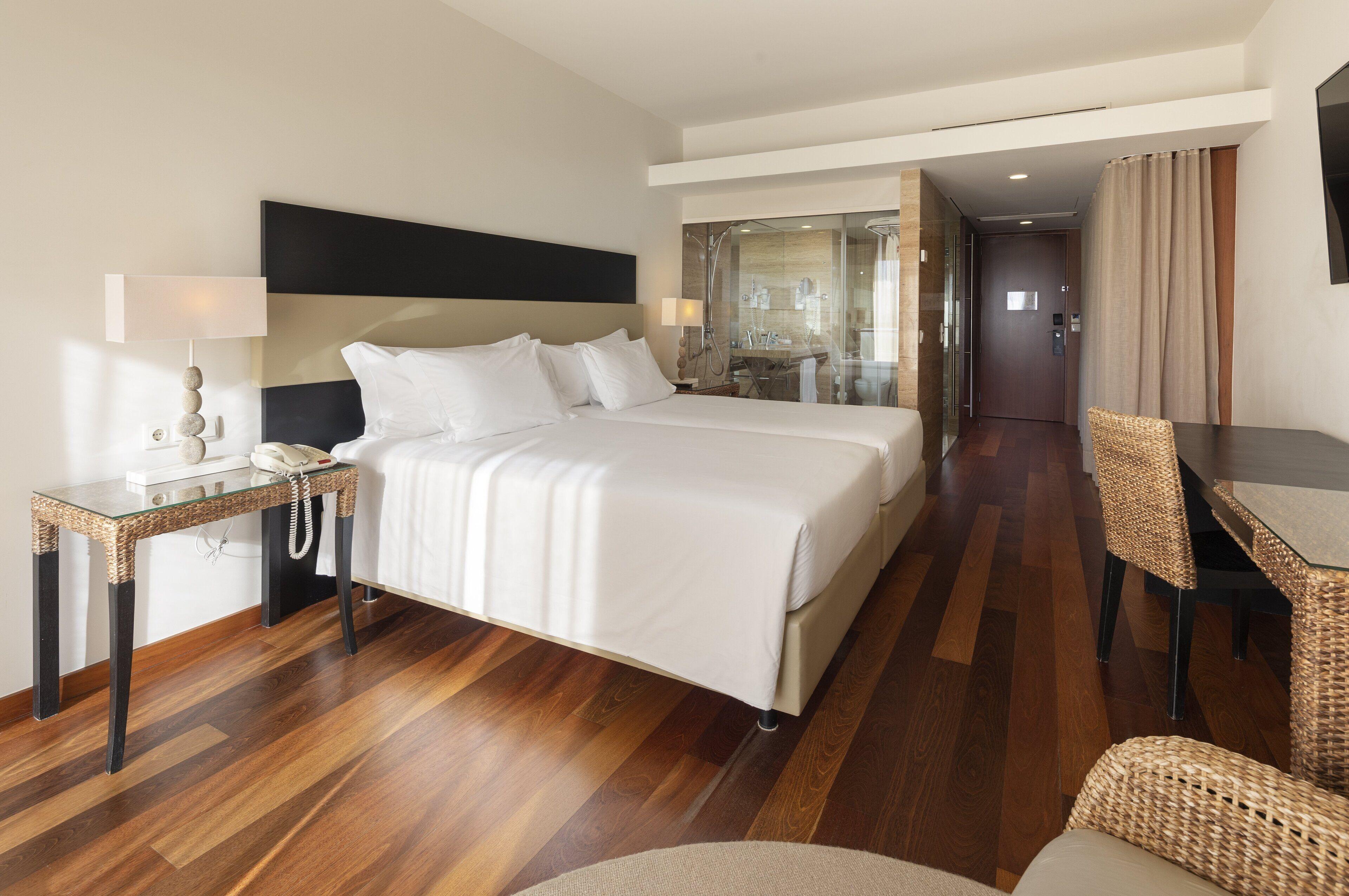 Standard Double or Twin Room Vilamoura Side Sea View - Low Floor