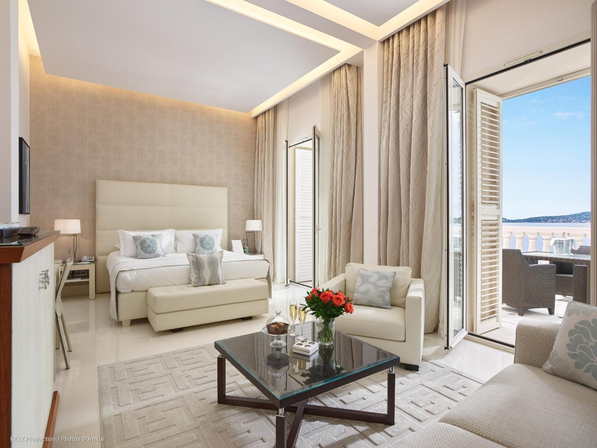 Junior Suite,1538700976:JPEG