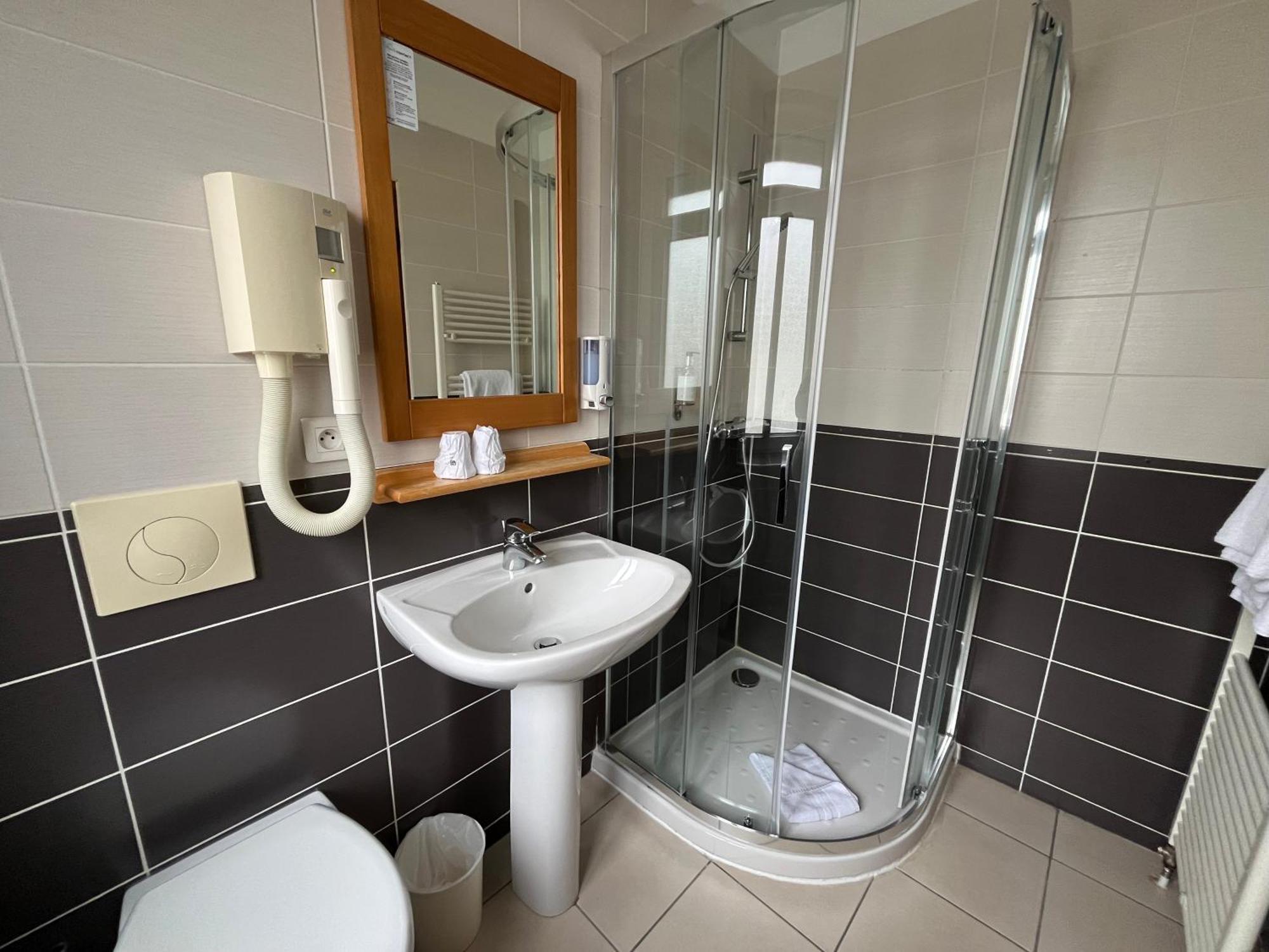 Standard Double Room,1710584592:JPEG