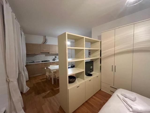 Studio Apartment with Balcony