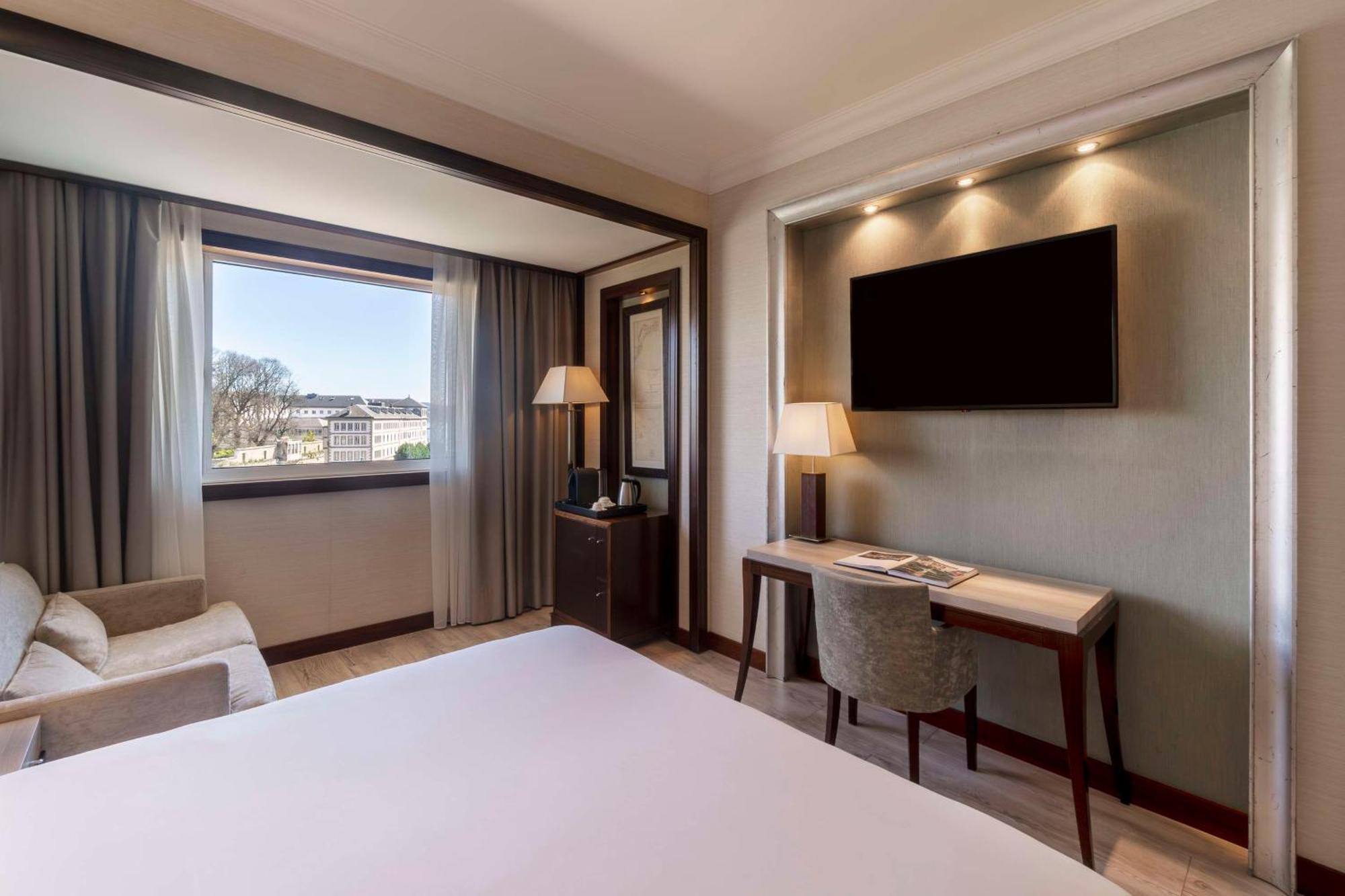 Superior Double or Twin Room City View Extra Bed,1716985603:JPEG