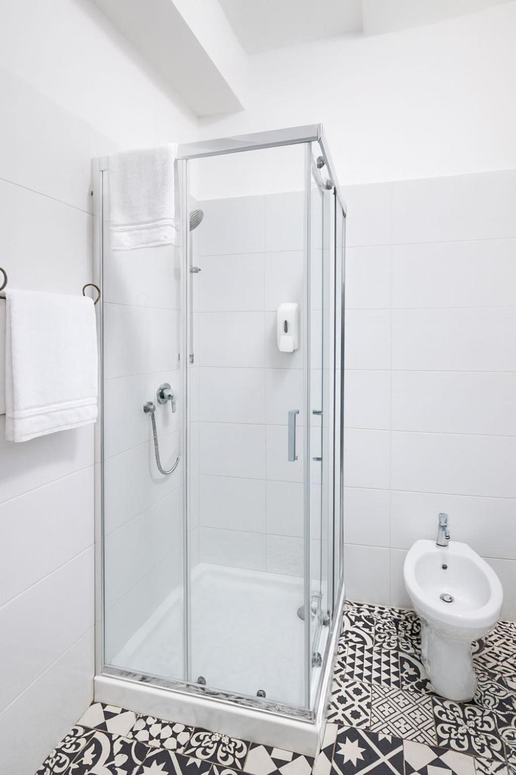 Single Room,1716992048:JPEG