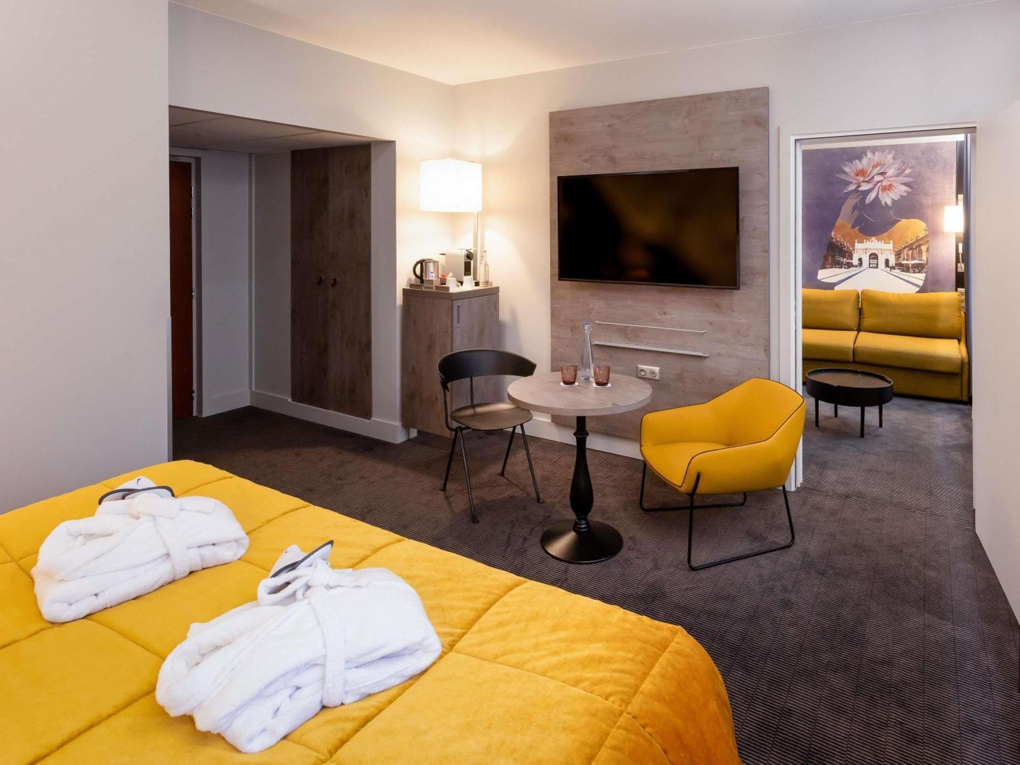 Junior Suite,1717003017:JPEG