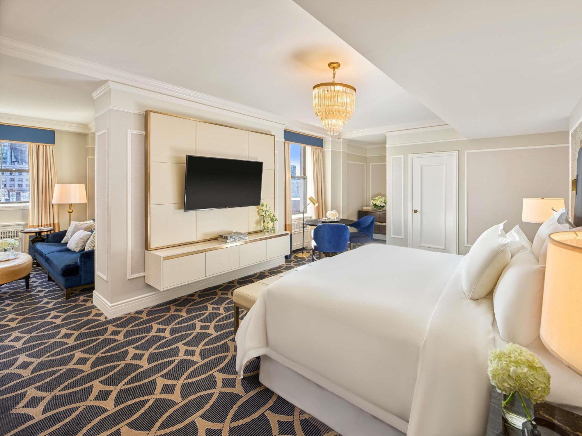 Camera King Fairmont Gold Signature