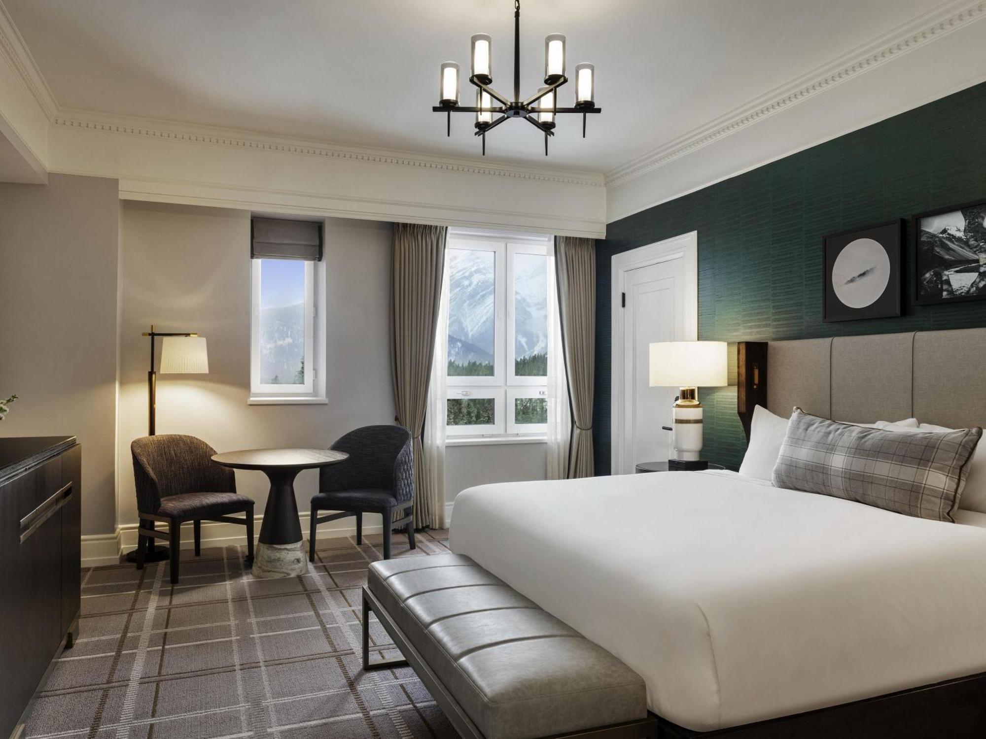 Deluxe 1 King Room,1717051433:JPEG