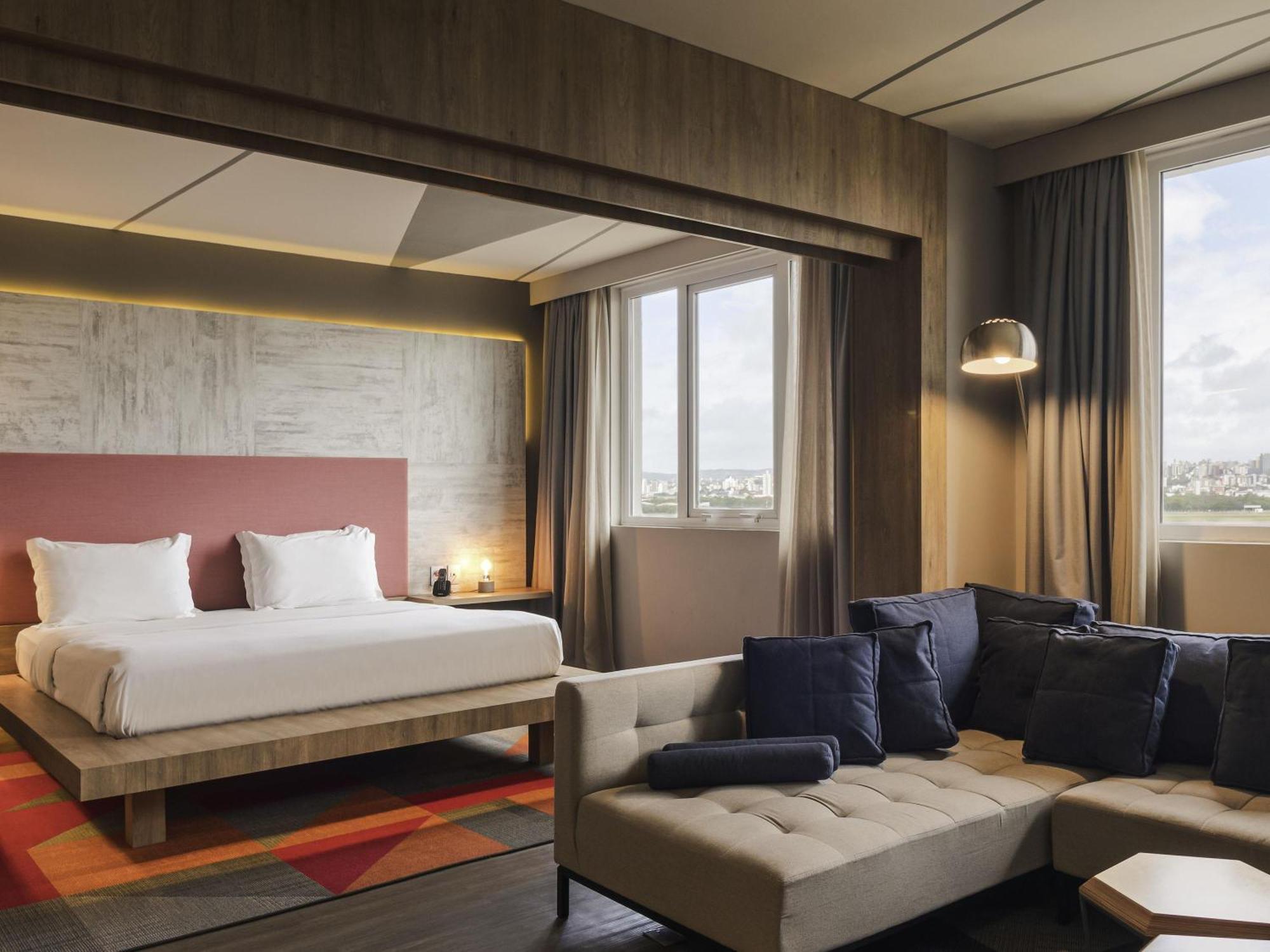 Superior King Suite,1717063732:JPEG