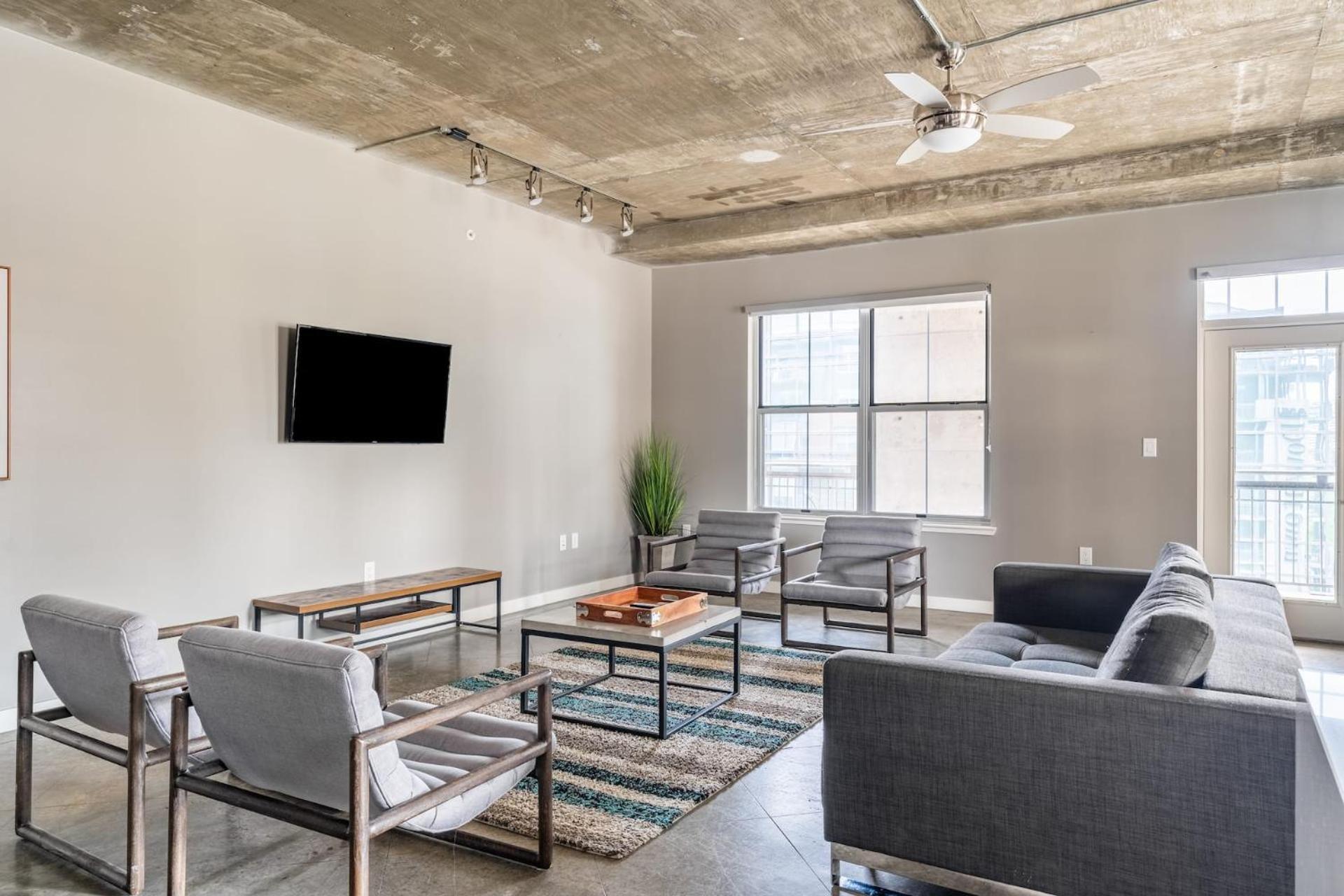 Two-Bedroom Apartment Self Check Virtual Front Desk