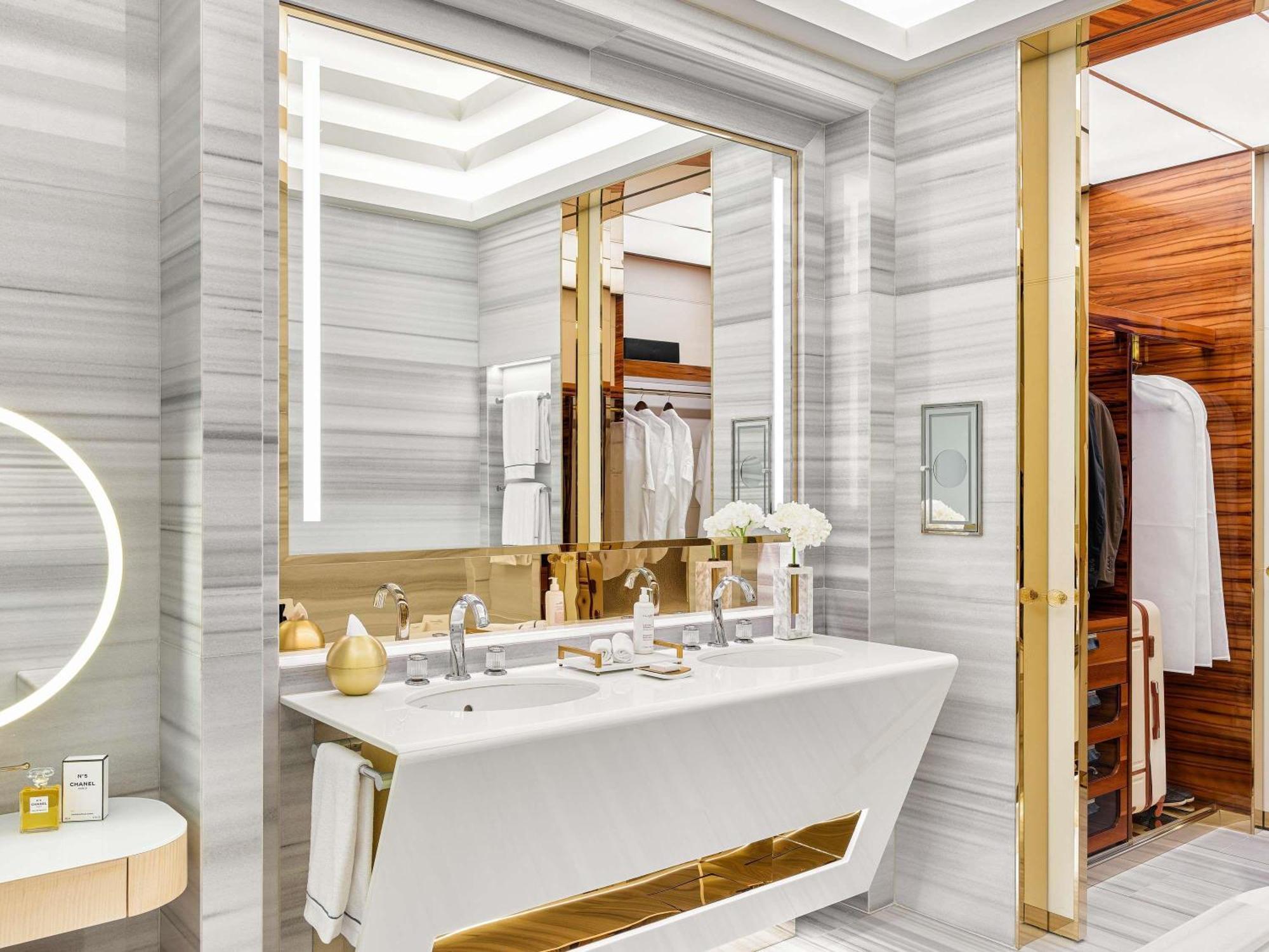 Fairmont Tweepersoonskamer met 2 Aparte Bedden en Uitzicht op Zee