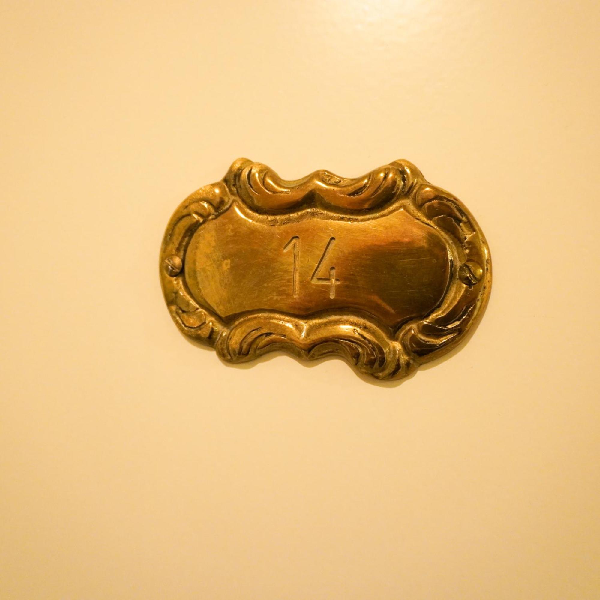 Double Room,1720247547:JPEG