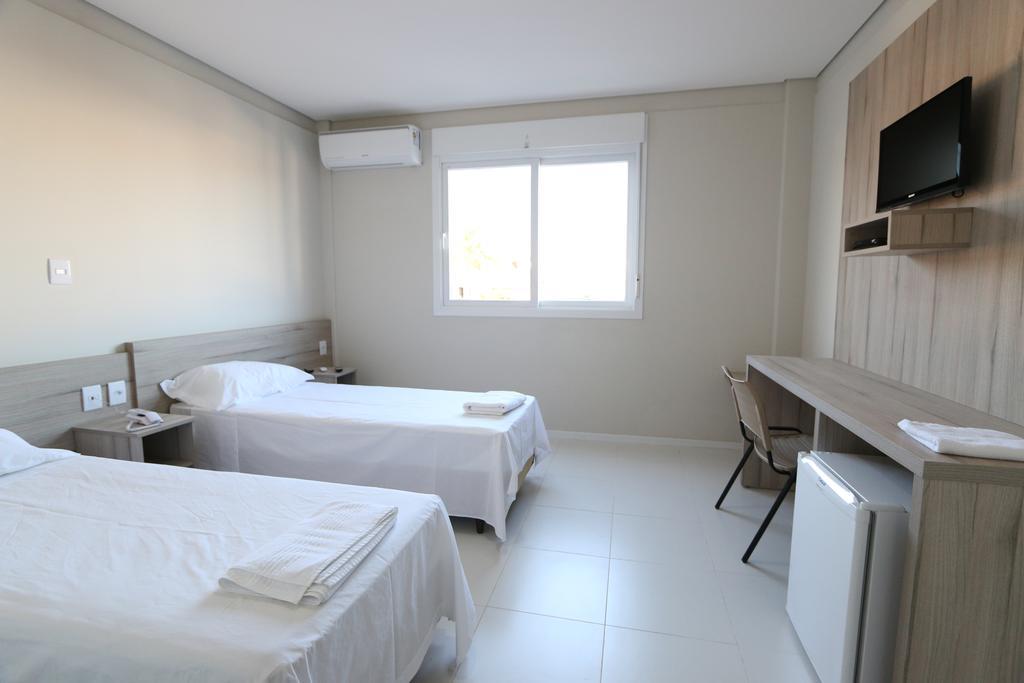 Quarto Individual