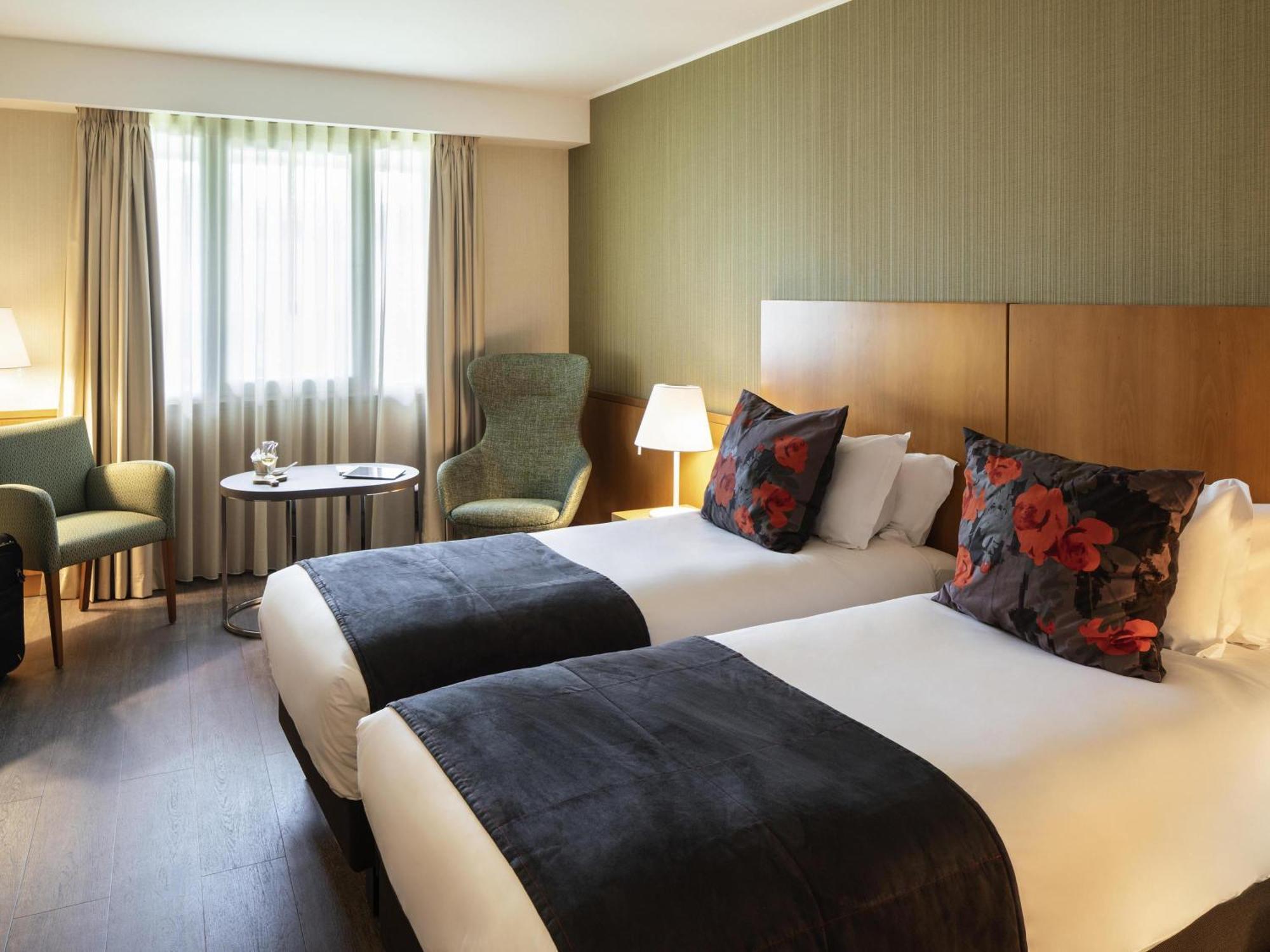 Standard Twin Room,1729978323:JPEG