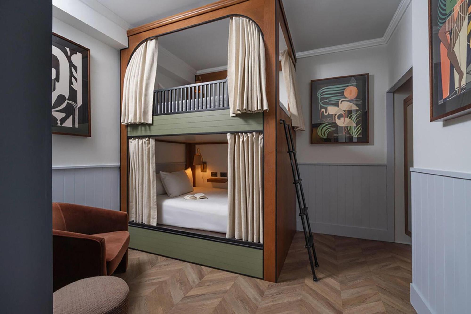 Two-Bedroom King Suite with Double Bunk Bed - Non-Smoking,1729995121:JPEG