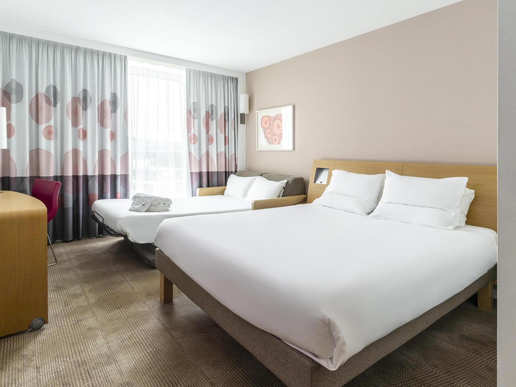 Superior Queen Room with Sofa Bed,1729998632:JPEG