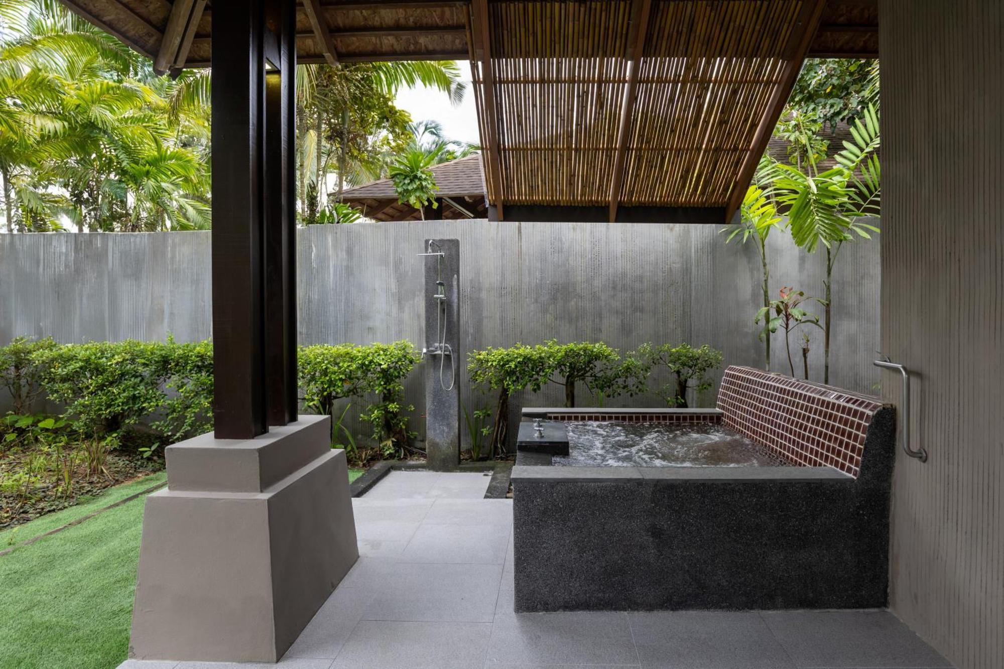 Villa Elite Jacuzzi