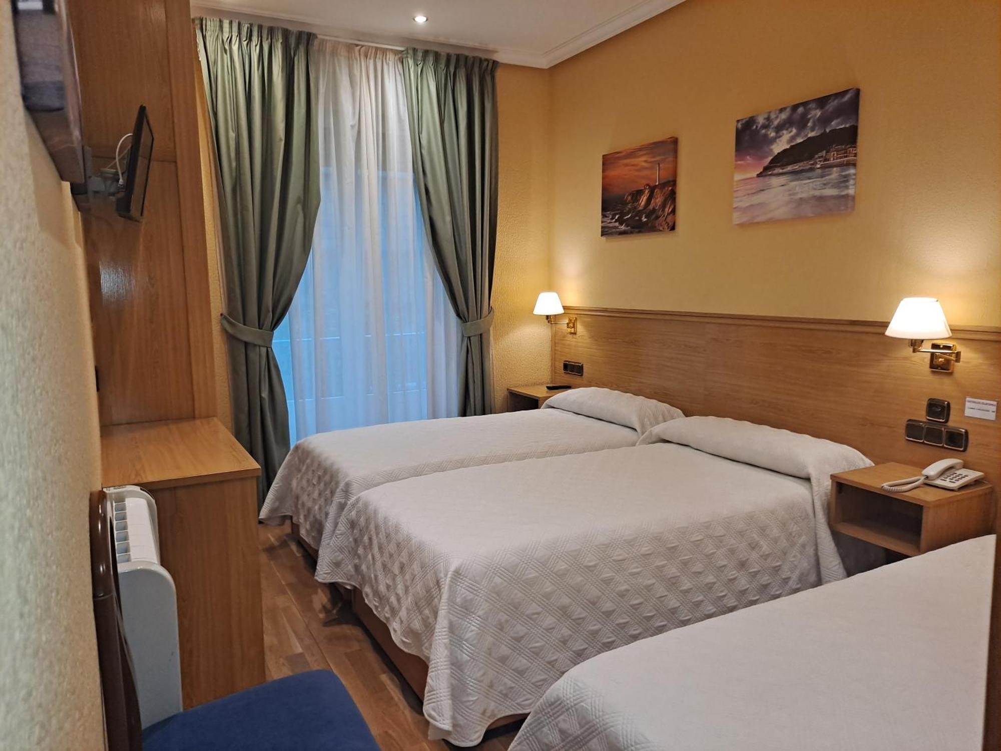 Dreibettzimmer
