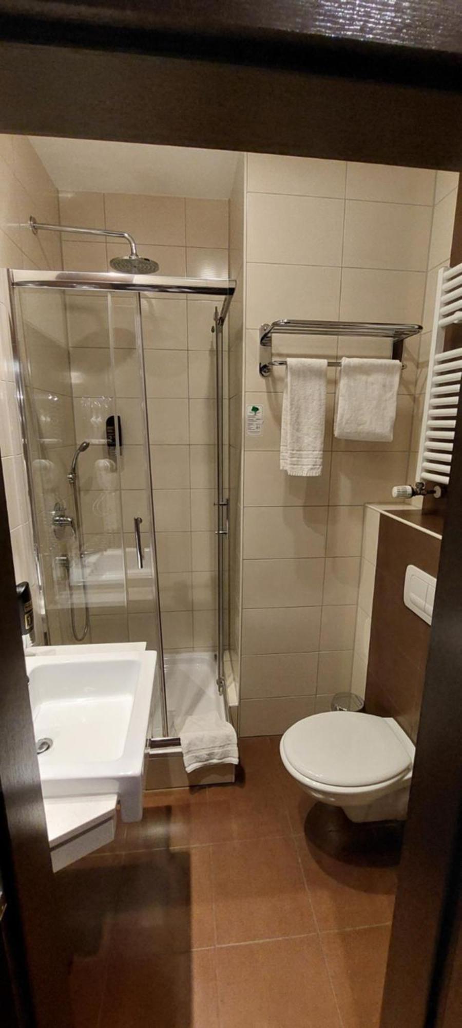 Small Single Room,1747141933:JPEG